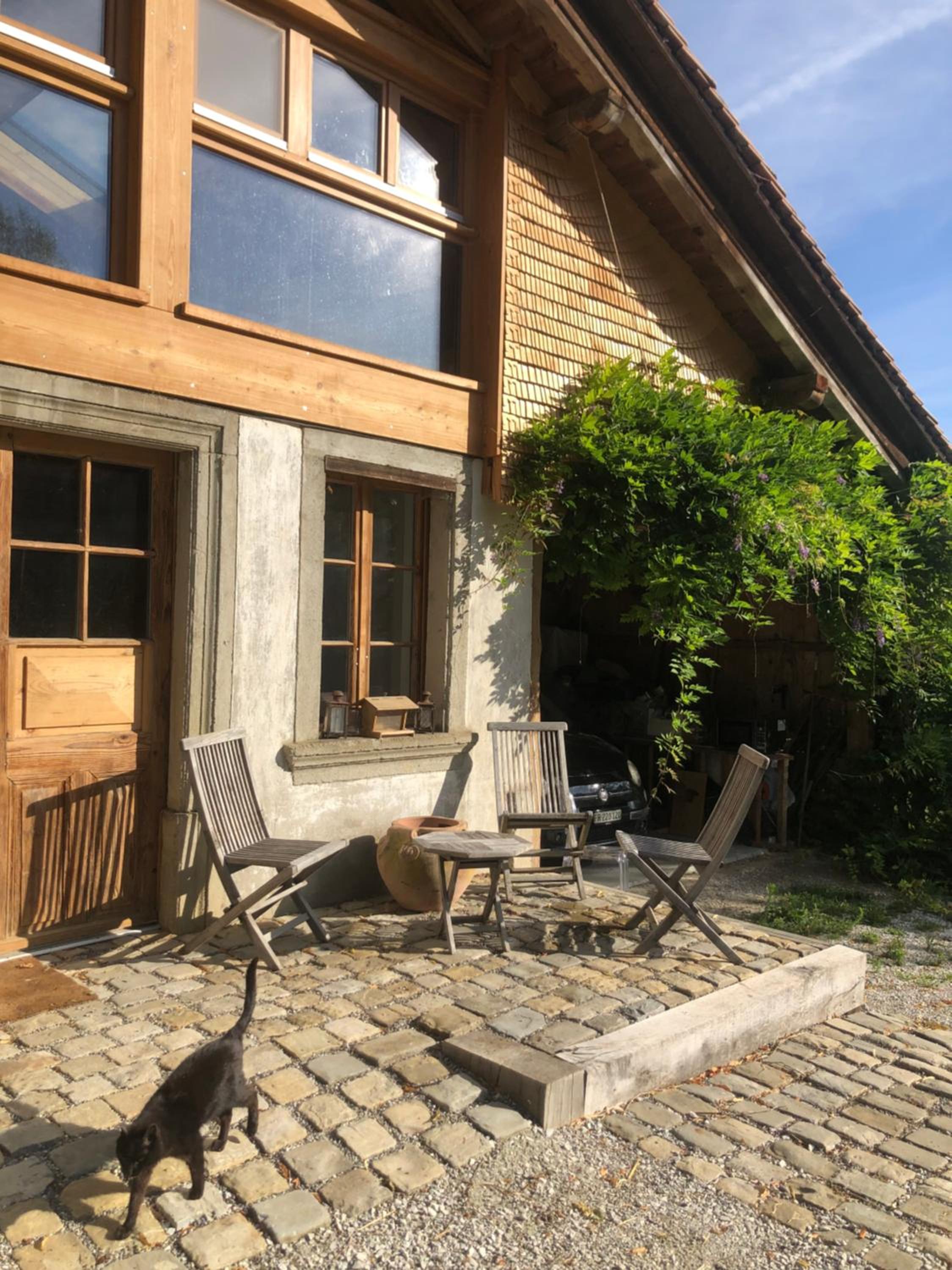 Sérénité et nature dans une ferme équestre - studio familial