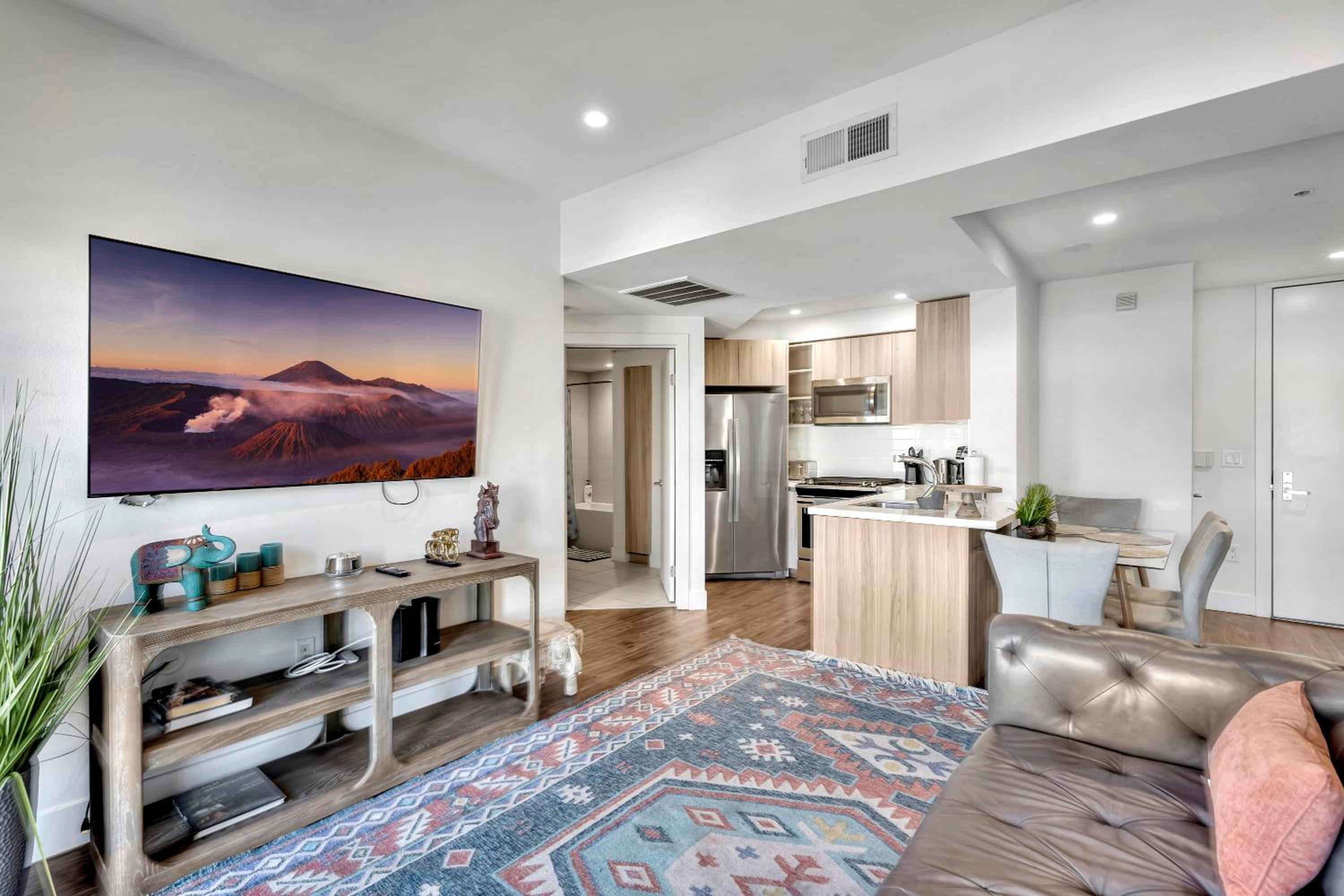 13 Luxury apartment