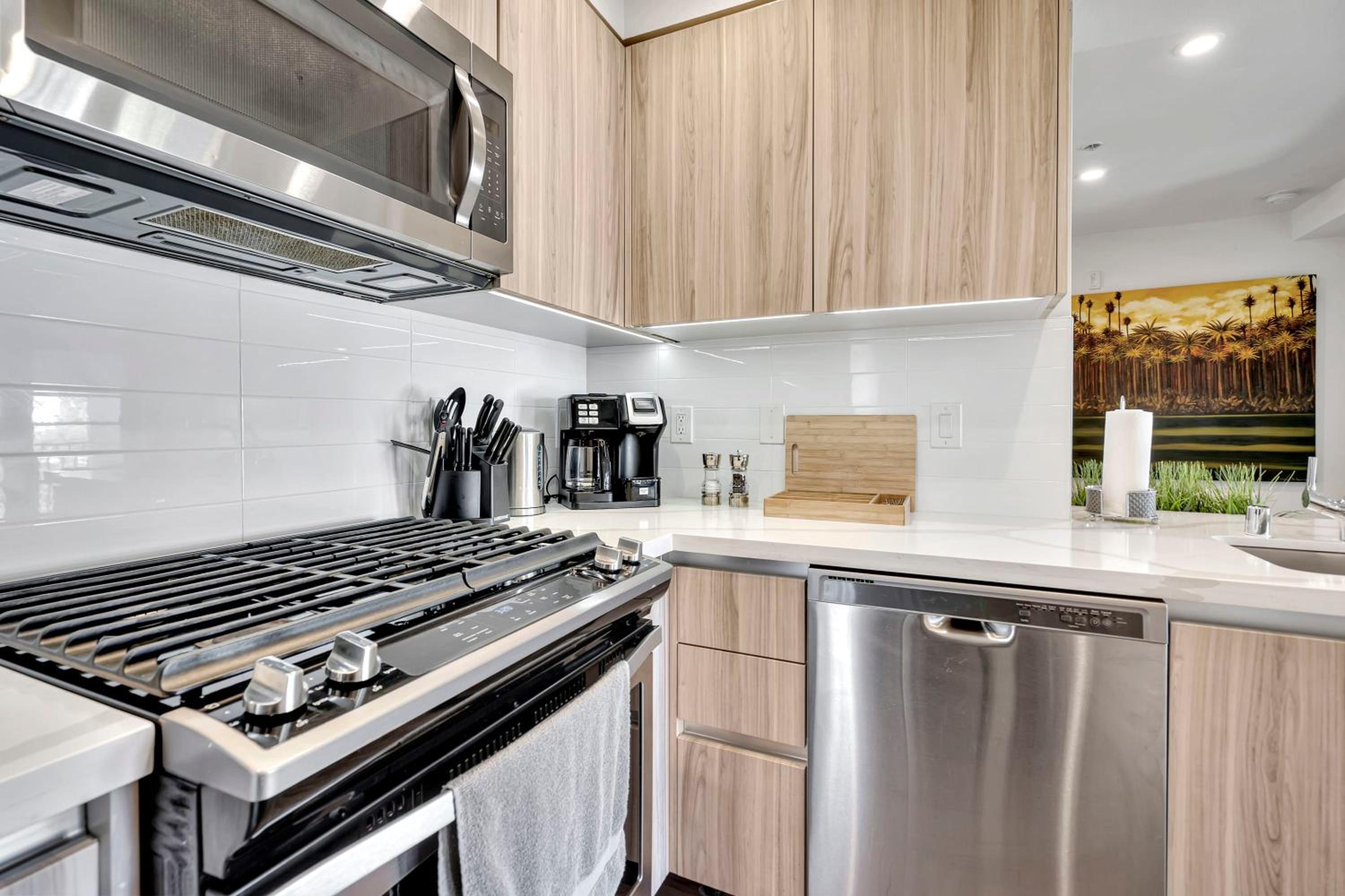 13 Luxury apartment