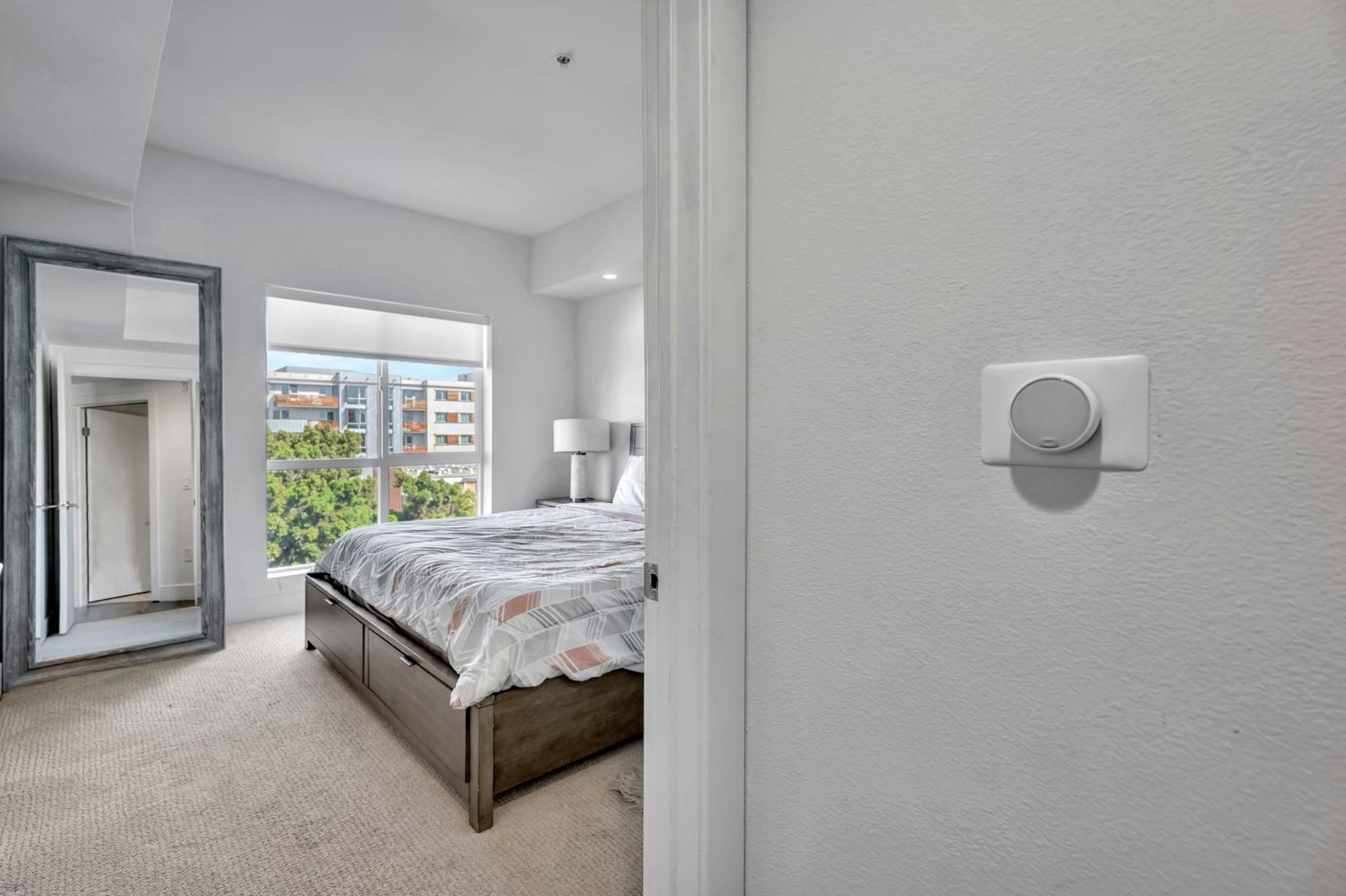 13 Luxury apartment