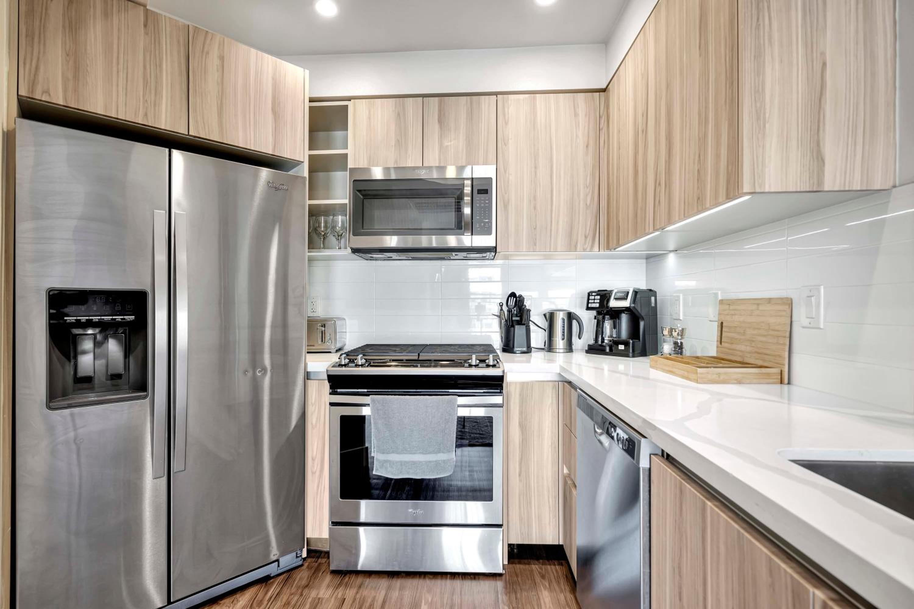 13 Luxury apartment