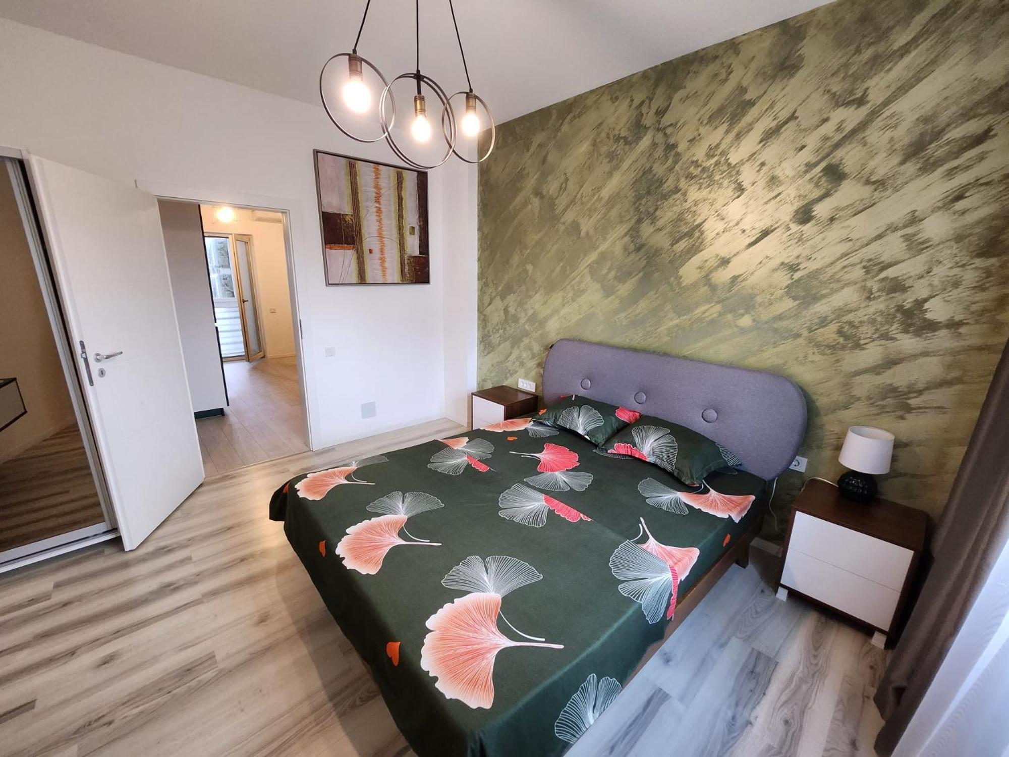 Grand Apartment in Great Location Rosetti view 4