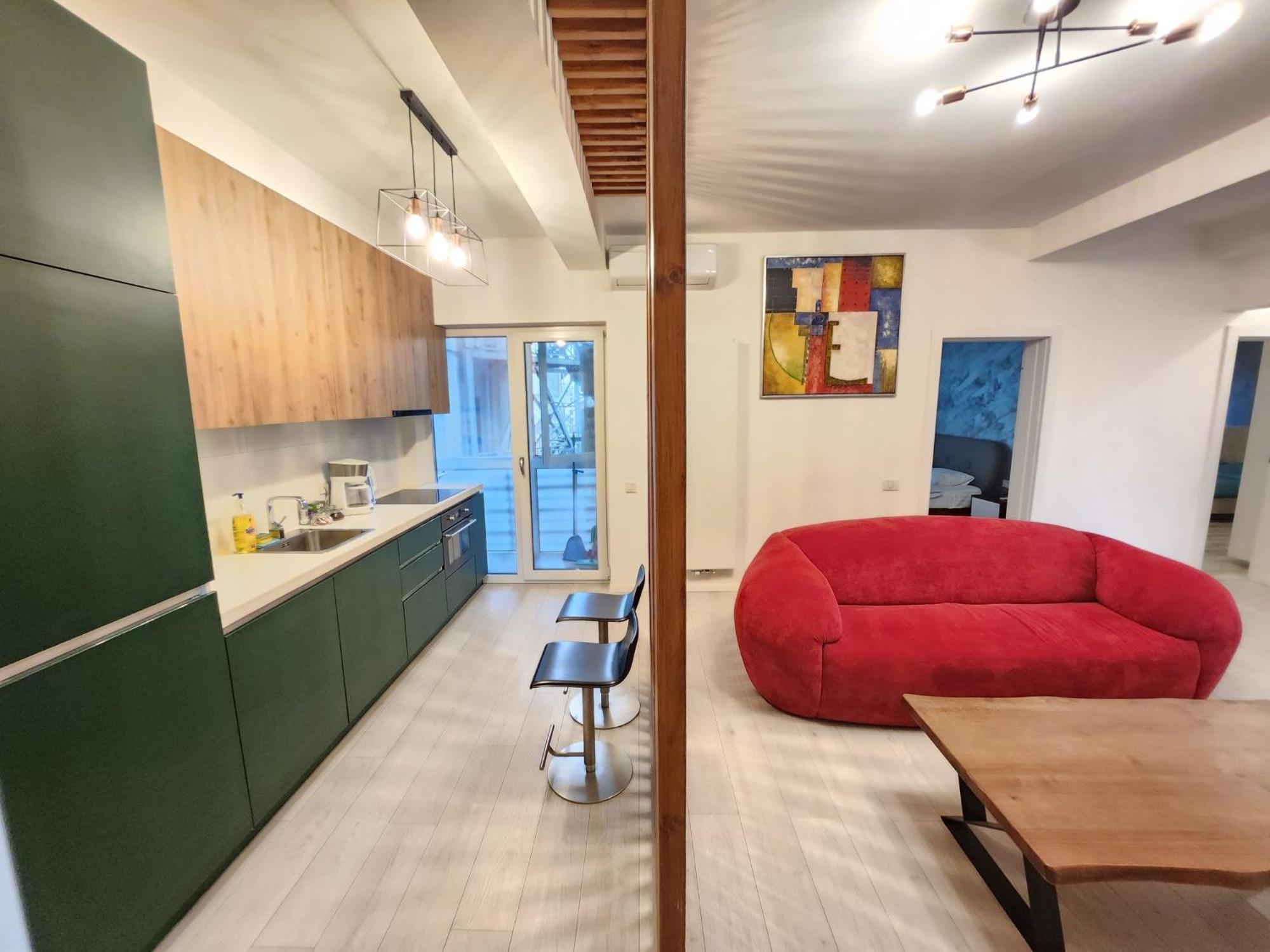 Grand Apartment in Great Location Rosetti view 5