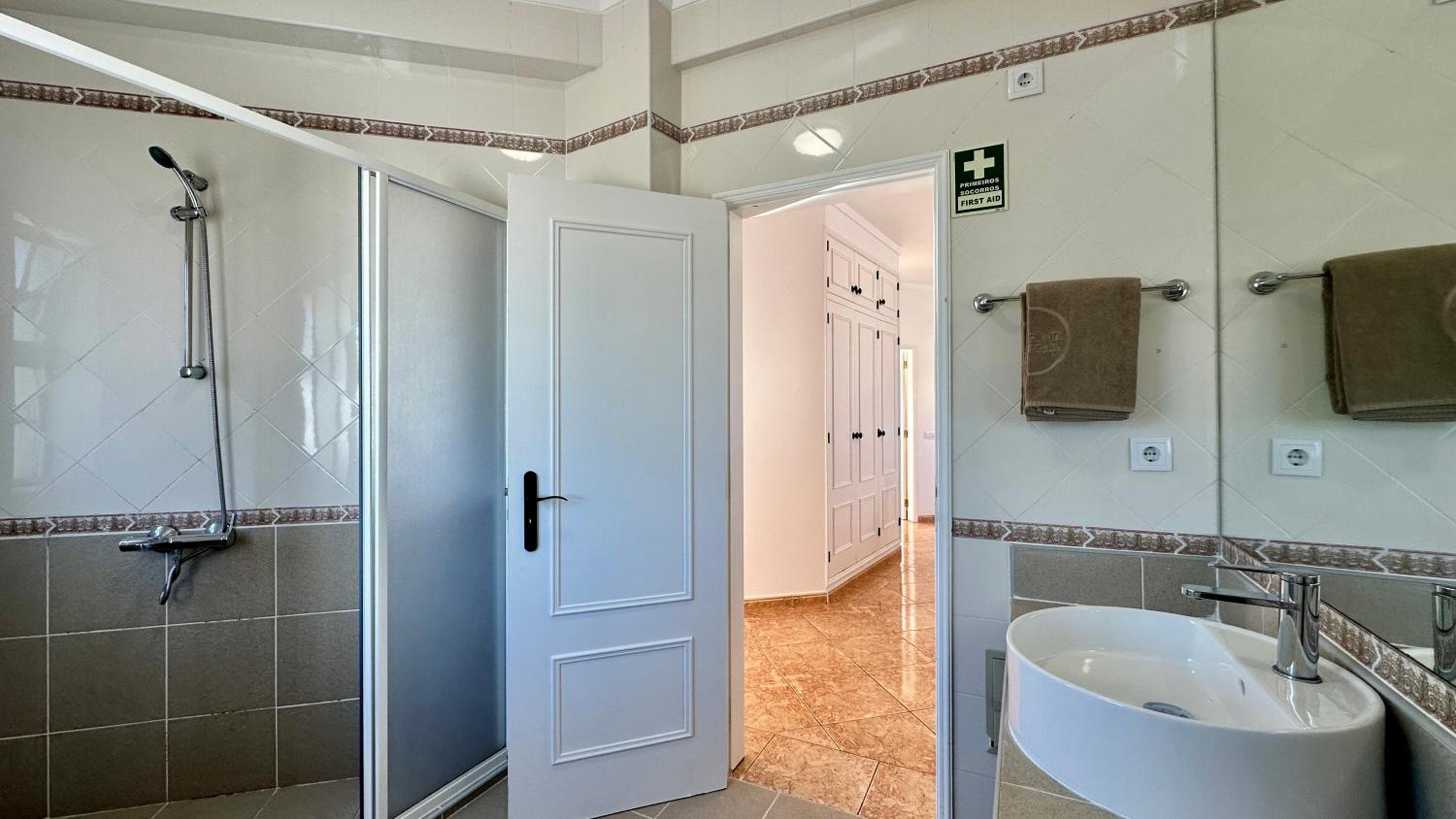 Абби от Check-in Portugal — photo 4