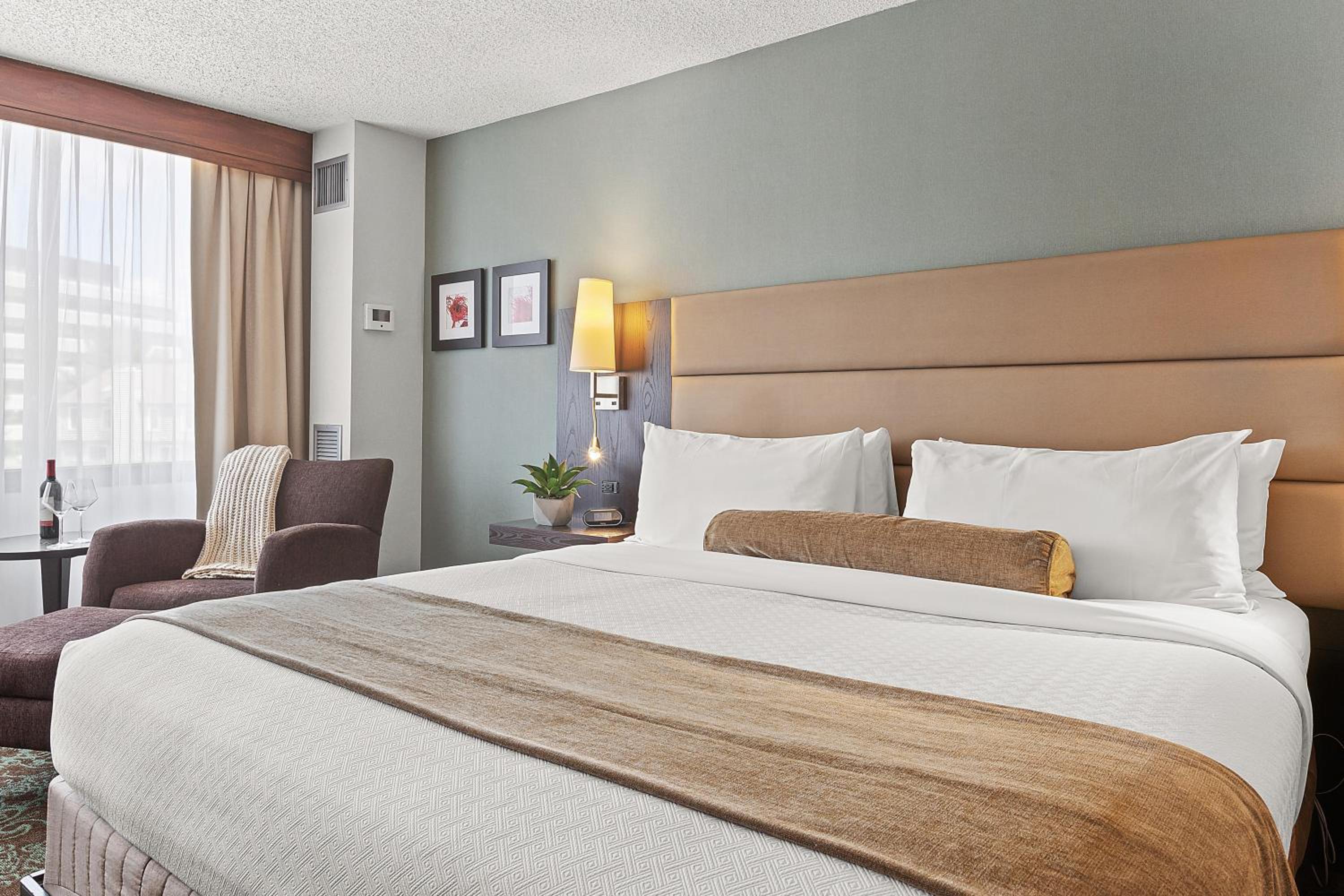 The Armon Stamford Hotel & Conference Center
