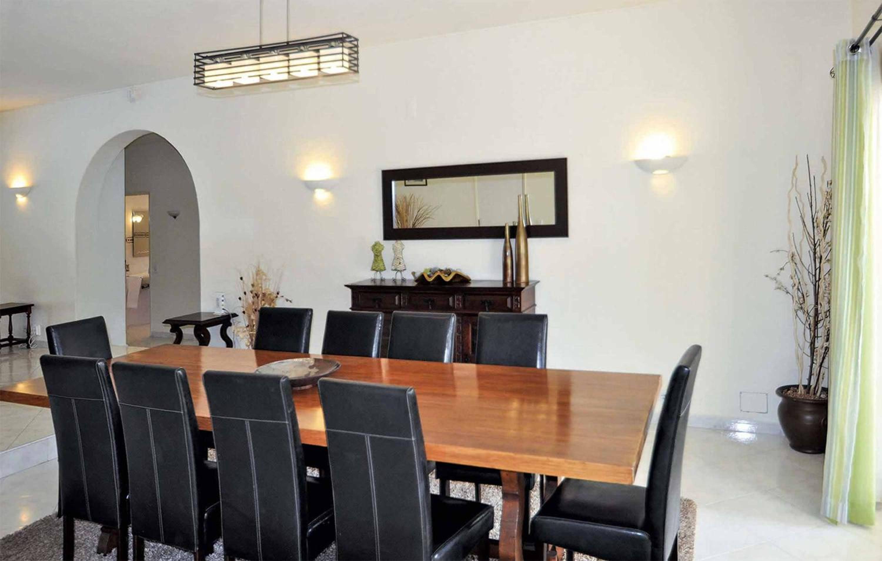 Villa Holly view 3