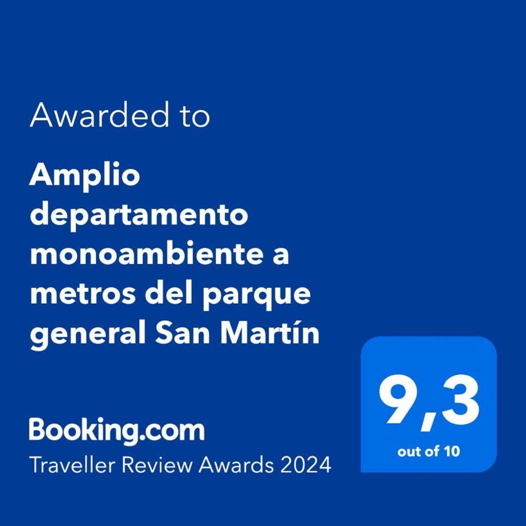 Amplio departamento monoambiente a metros del parque general San Martín