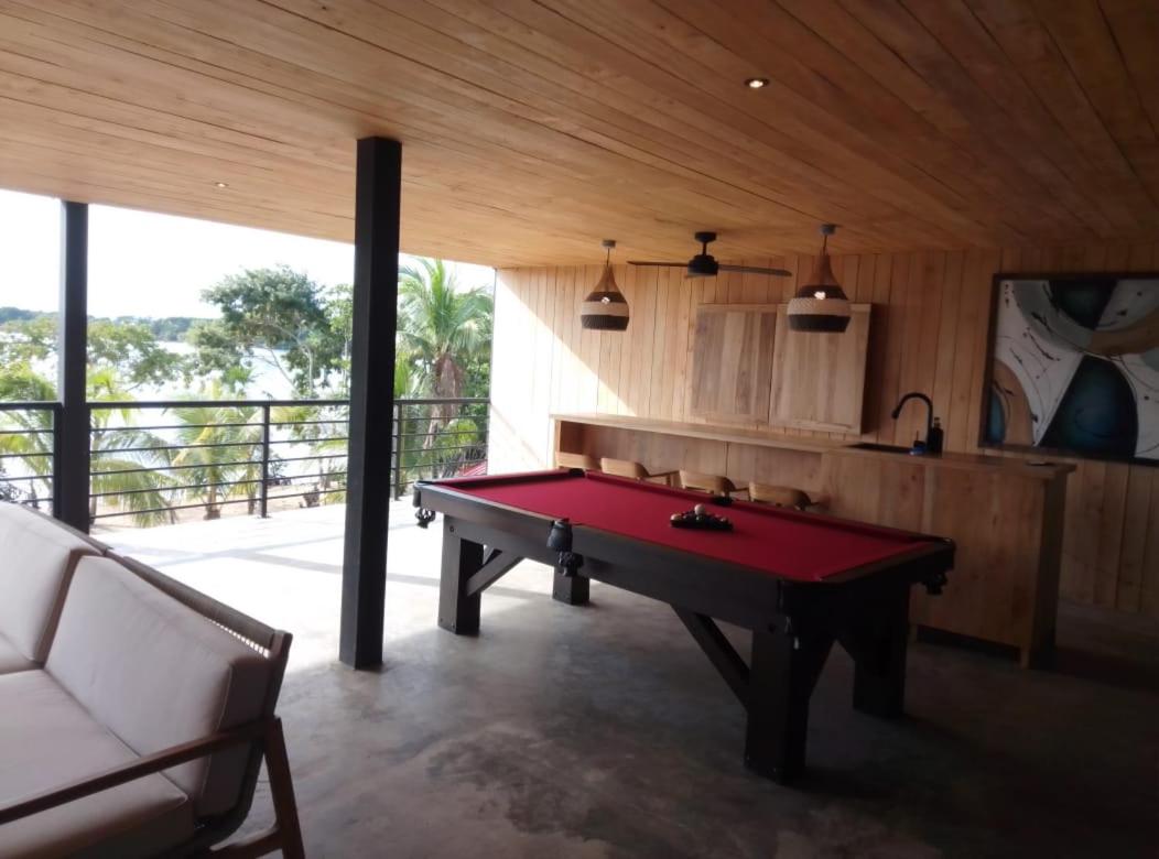 Shadow Sands - Modern Ocean Front Villa on Private Island