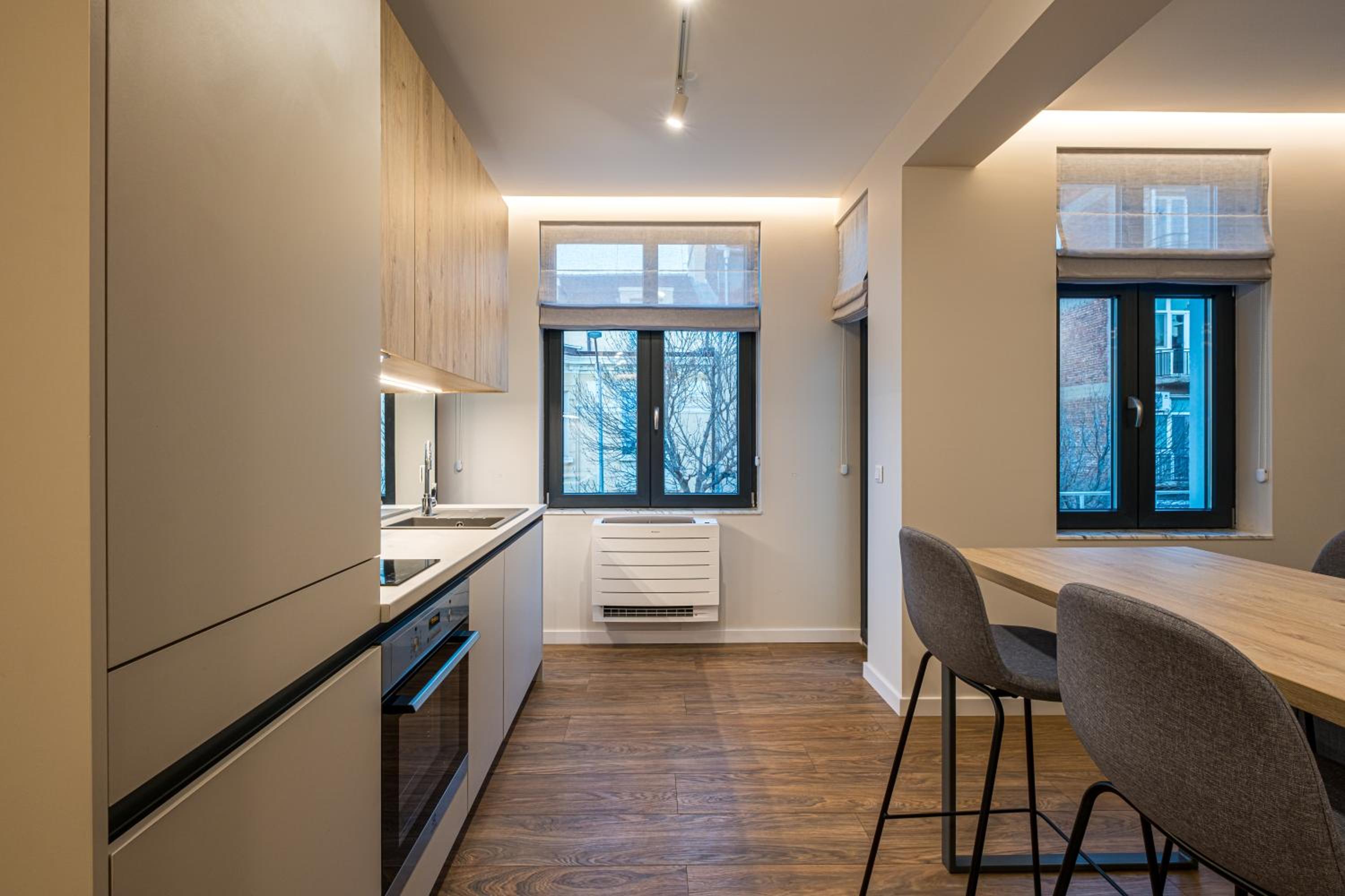 North 21 - Brand New Modern 1BD Apt in Sofia Center by Flat Mаnager