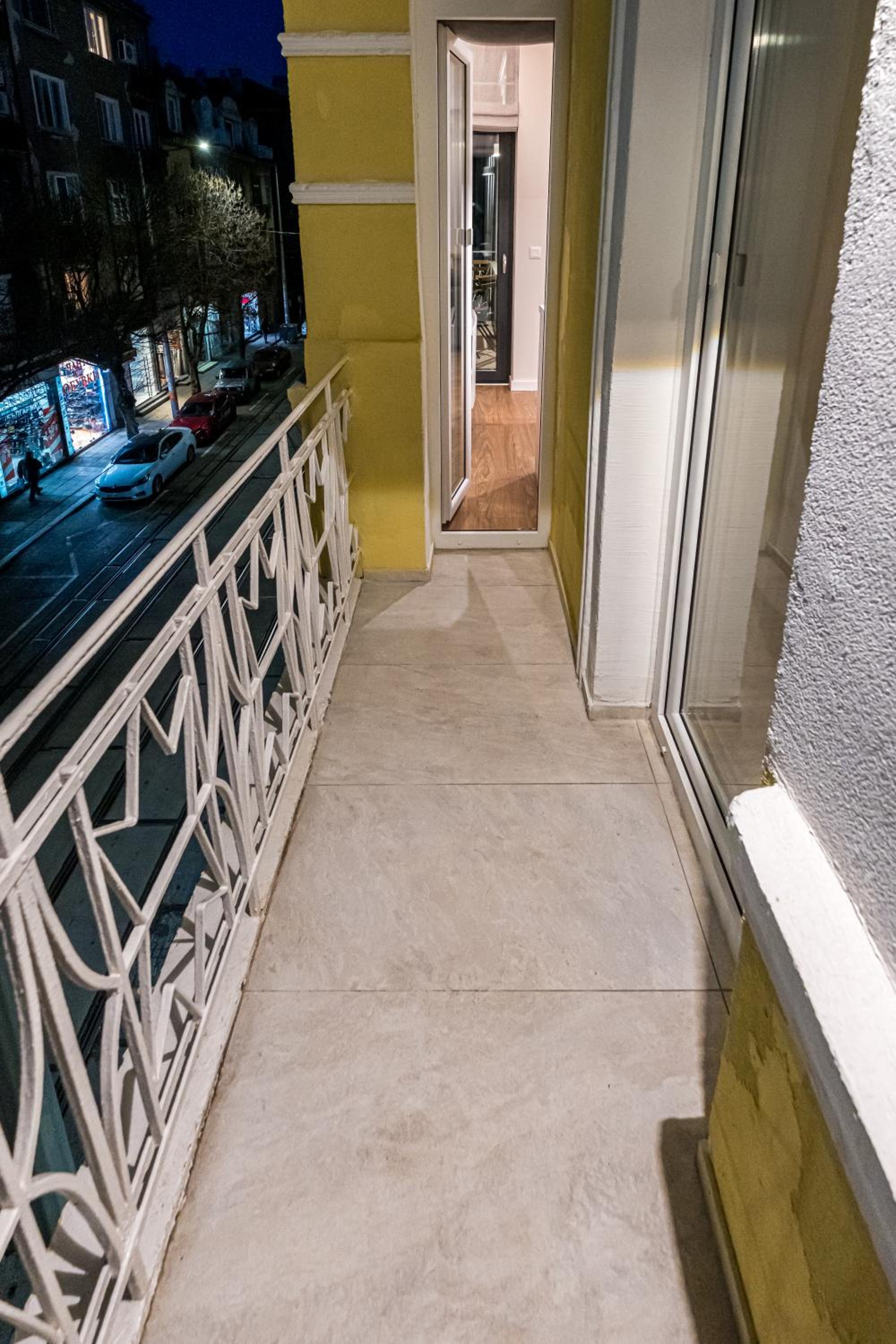 North 21 - Brand New Modern 1BD Apt in Sofia Center by Flat Mаnager