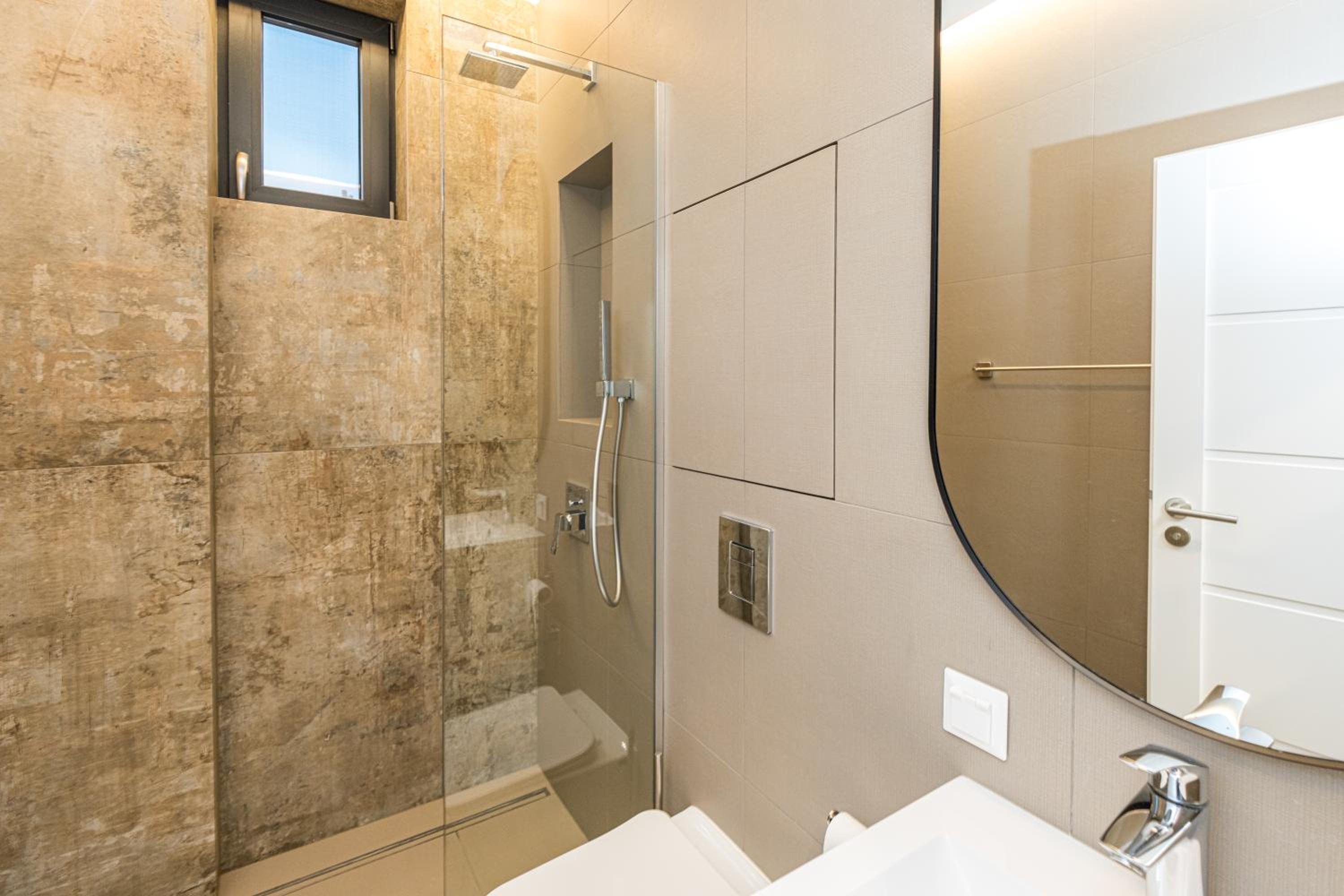 North 21 - Brand New Modern 1BD Apt in Sofia Center by Flat Mаnager