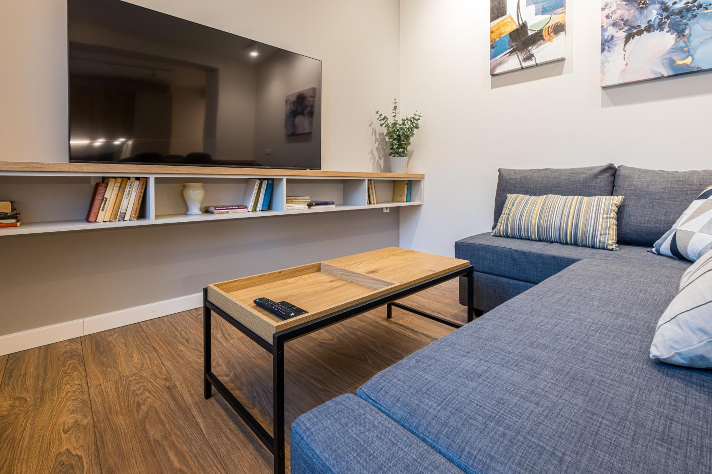 North 21 - Brand New Modern 1BD Apt in Sofia Center by Flat Mаnager