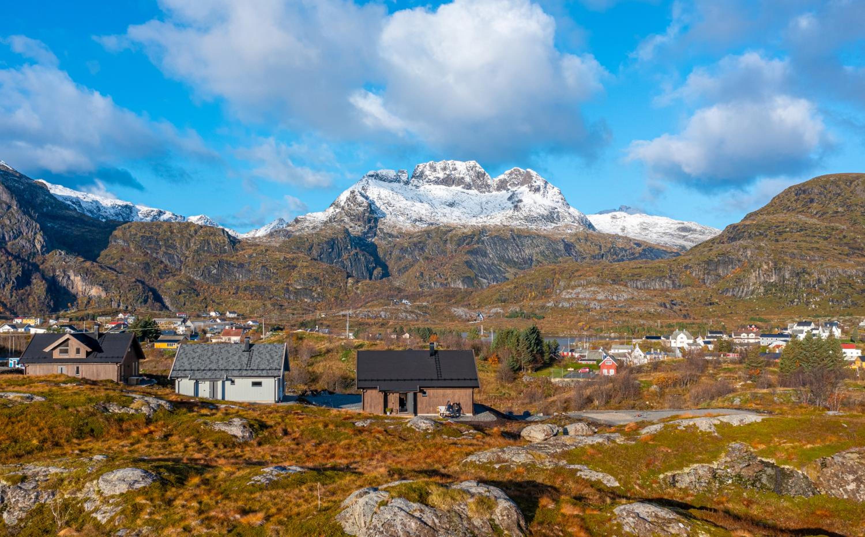 Superior Chalet Sørvågen Lofoten view 5