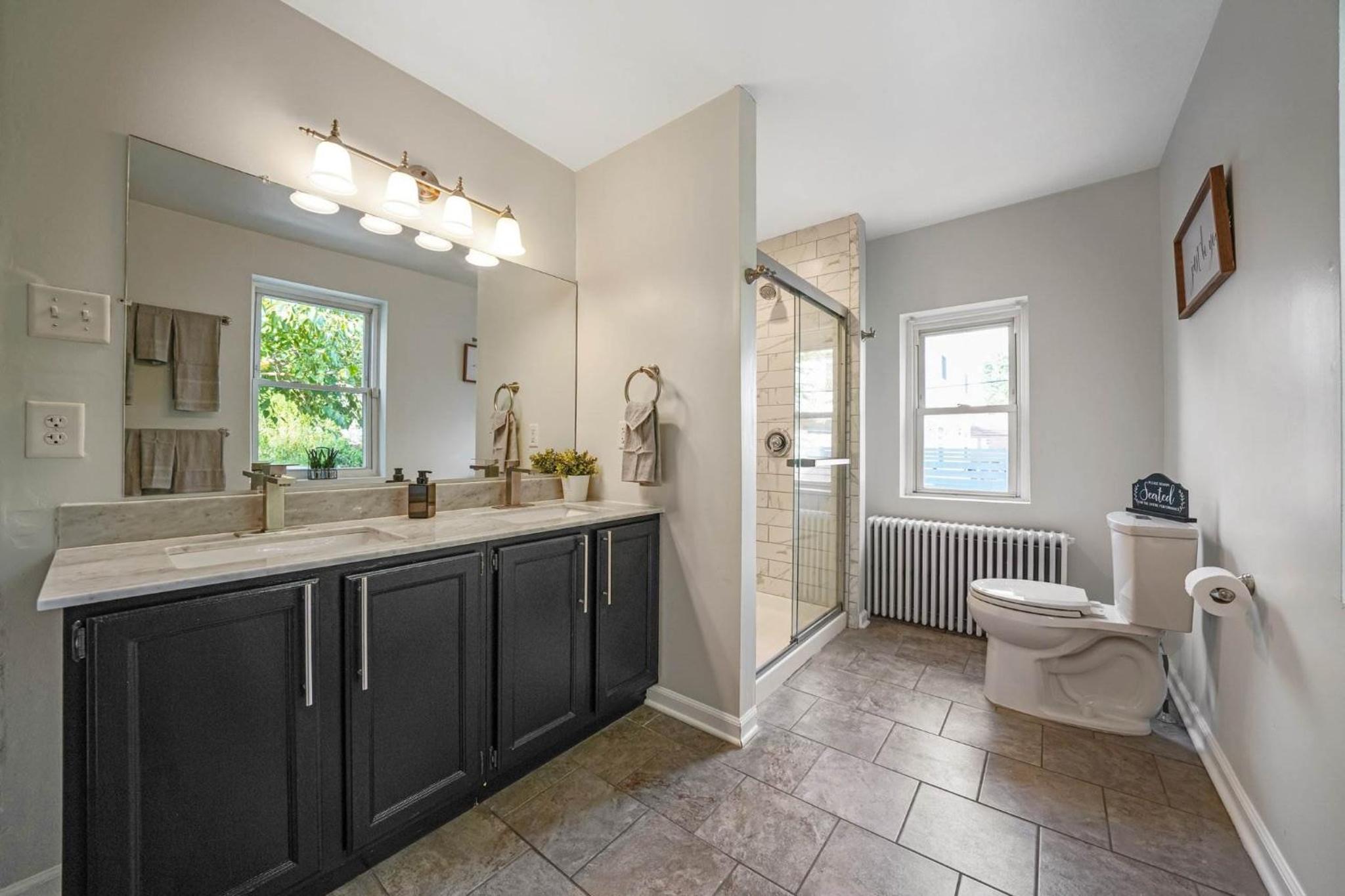CONSHOHOCKEN: Quality Location - Property Image 20
