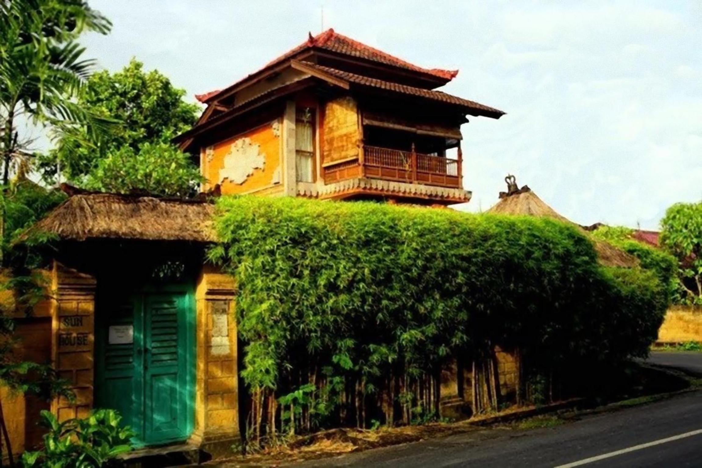 Photo 9