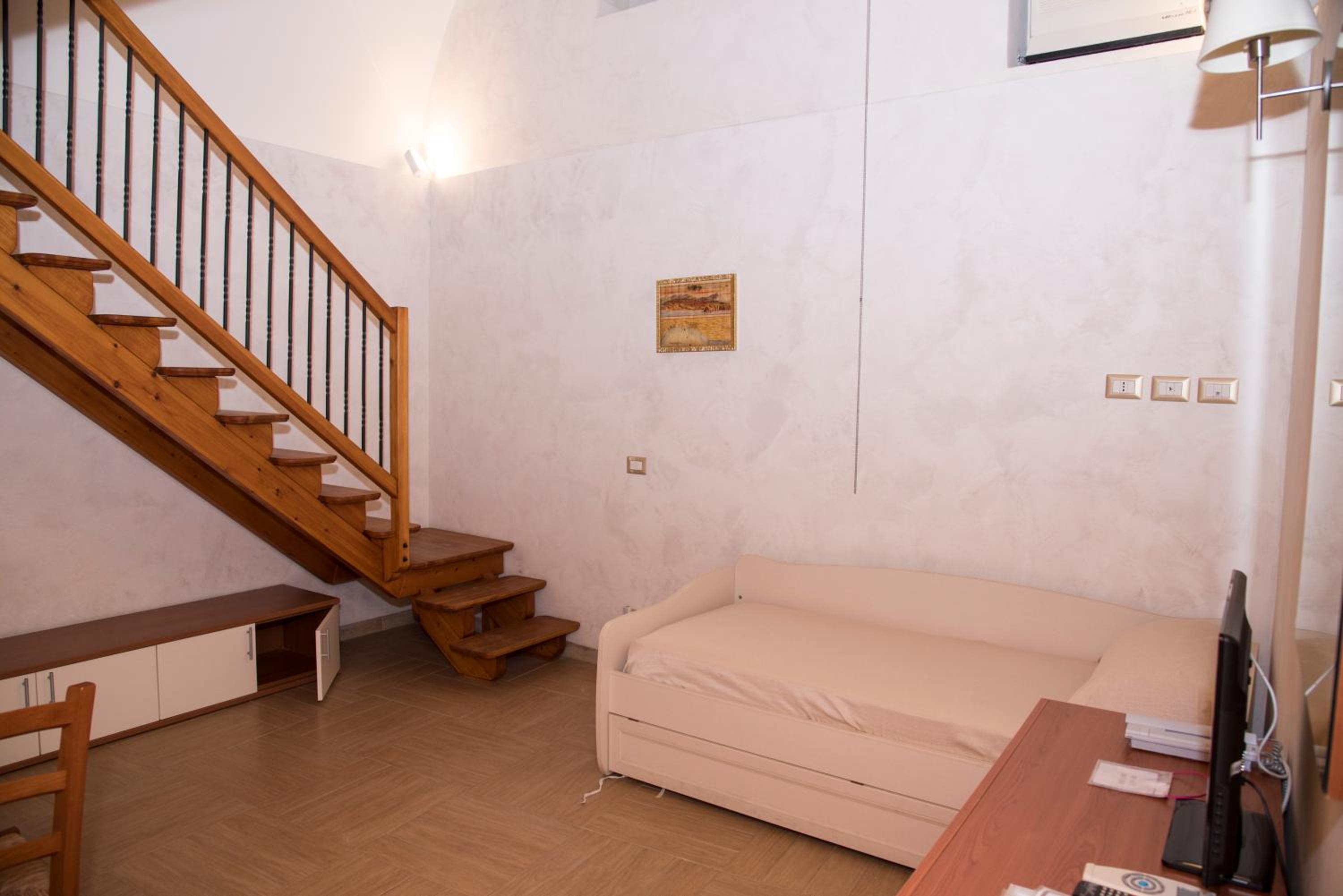 New la lanterna di Bachi view 5