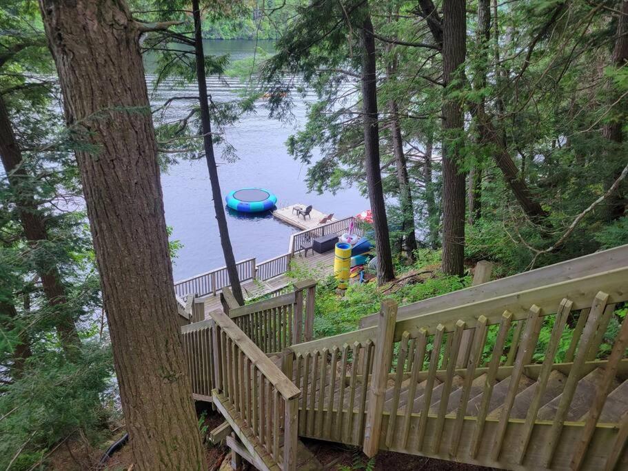 The Bear Cave Cottage at Little Kennisis Lake