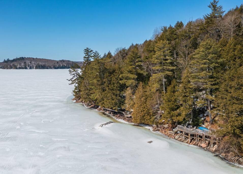 The Bear Cave Cottage at Little Kennisis Lake