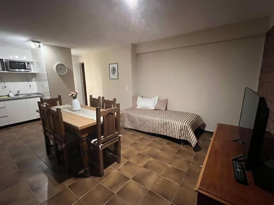 Departamento en zona residencial a 20 metros del parque general San Martín