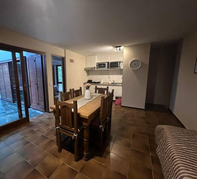 Departamento en zona residencial a 20 metros del parque general San Martín