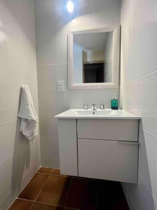 Departamento en zona residencial a 20 metros del parque general San Martín