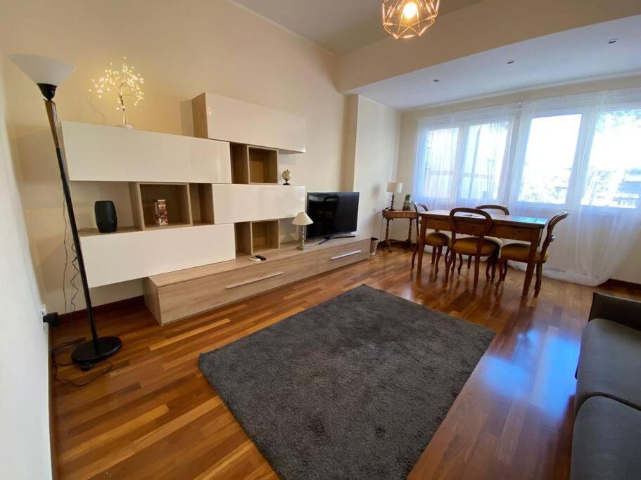 Diamond Apartment