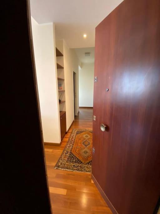 Diamond Apartment