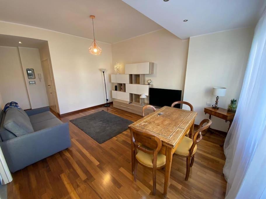 Diamond Apartment