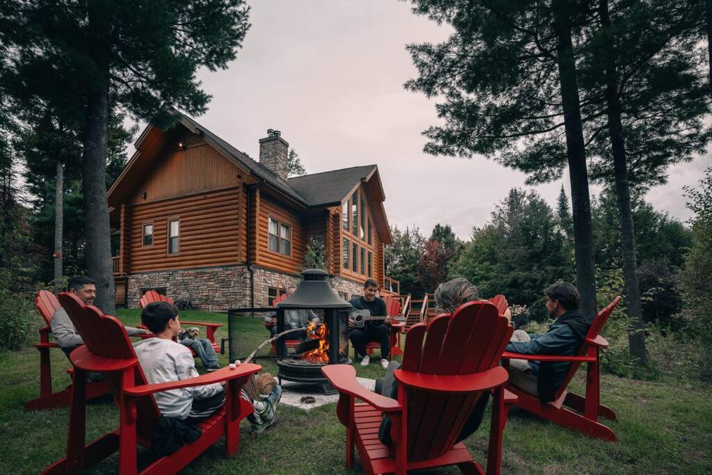 Chalet Red Deer Spa at Fiddler Lake