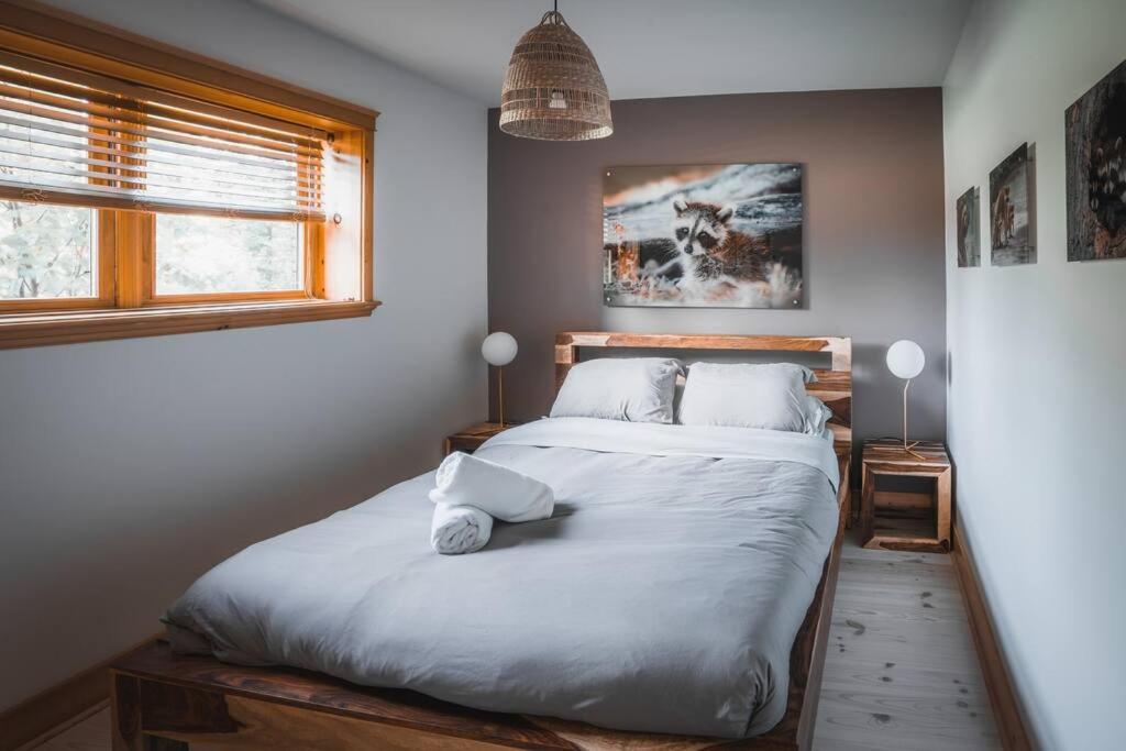 Chalet Red Deer Spa at Fiddler Lake