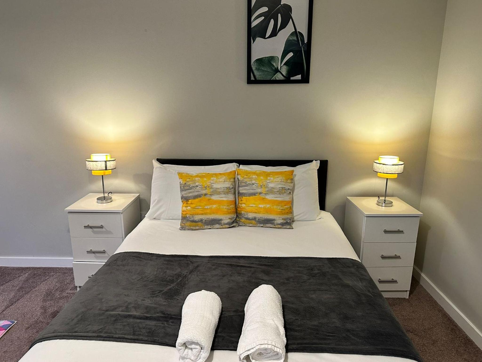Adelphi Wharf Apartments by Beehosting