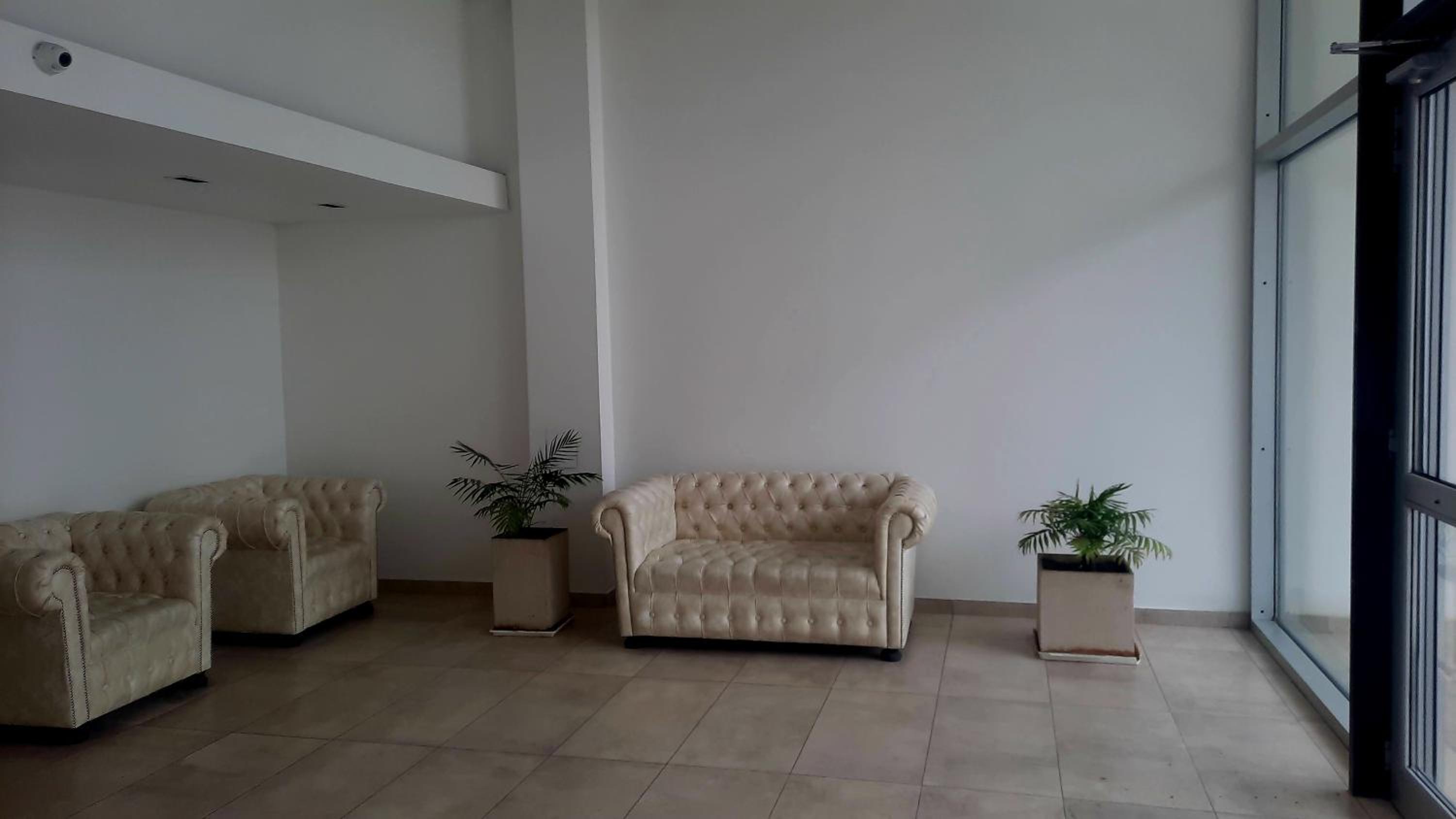 Casa Francia- Depto centrico con vista unica al cerro chenque