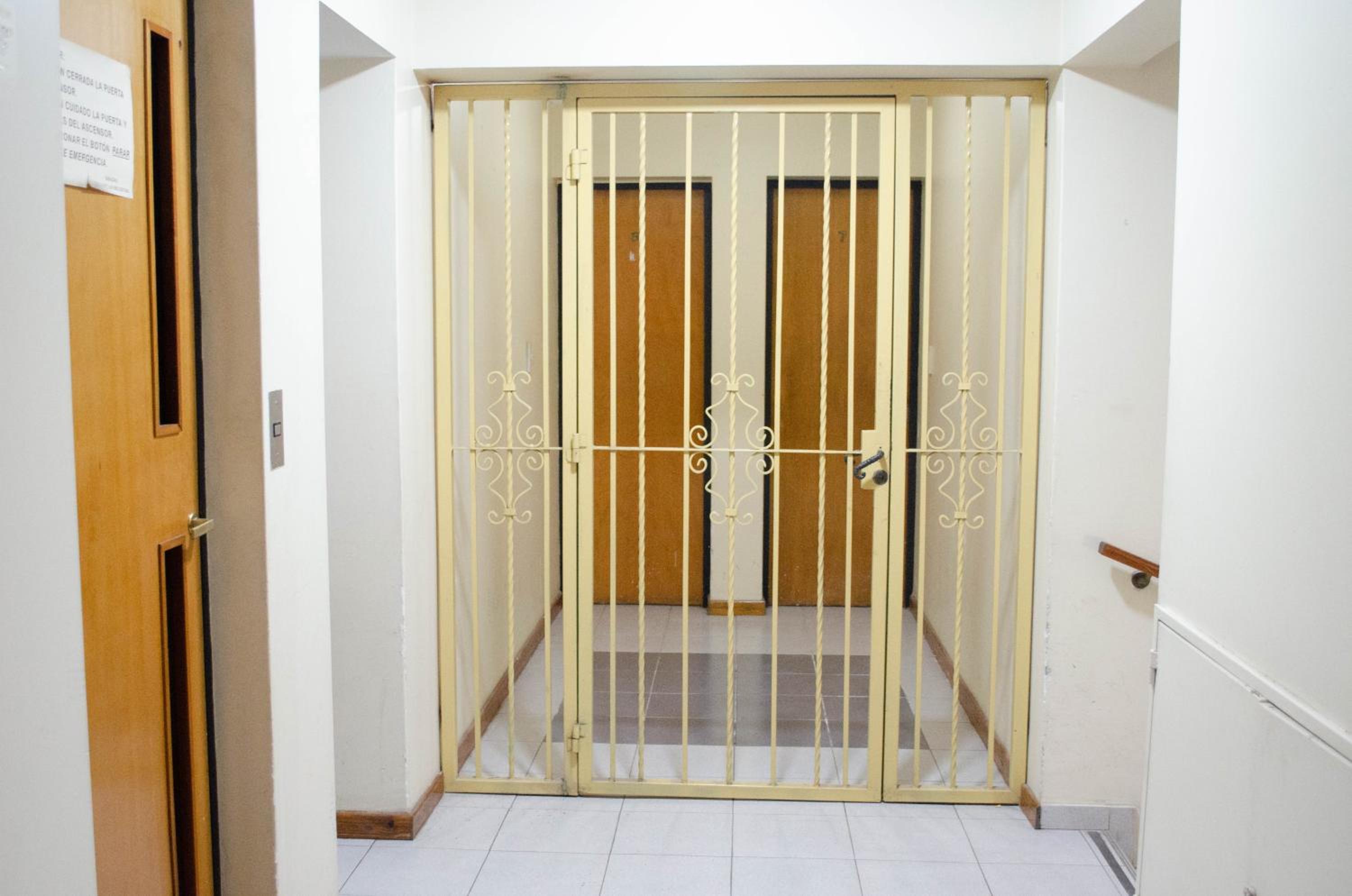 Departamento amoblado en pleno centro de Mendoza.