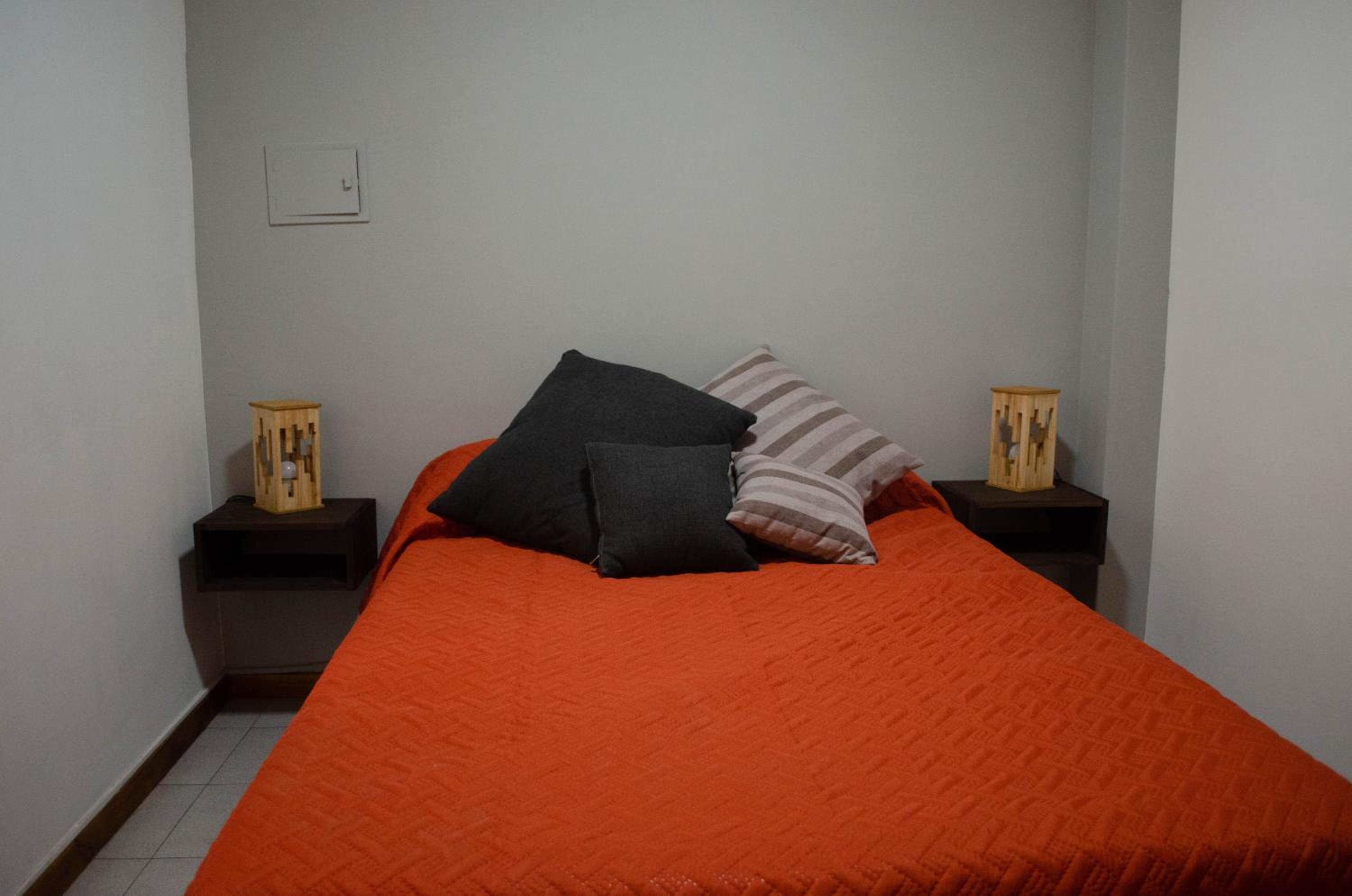 Departamento amoblado en pleno centro de Mendoza.