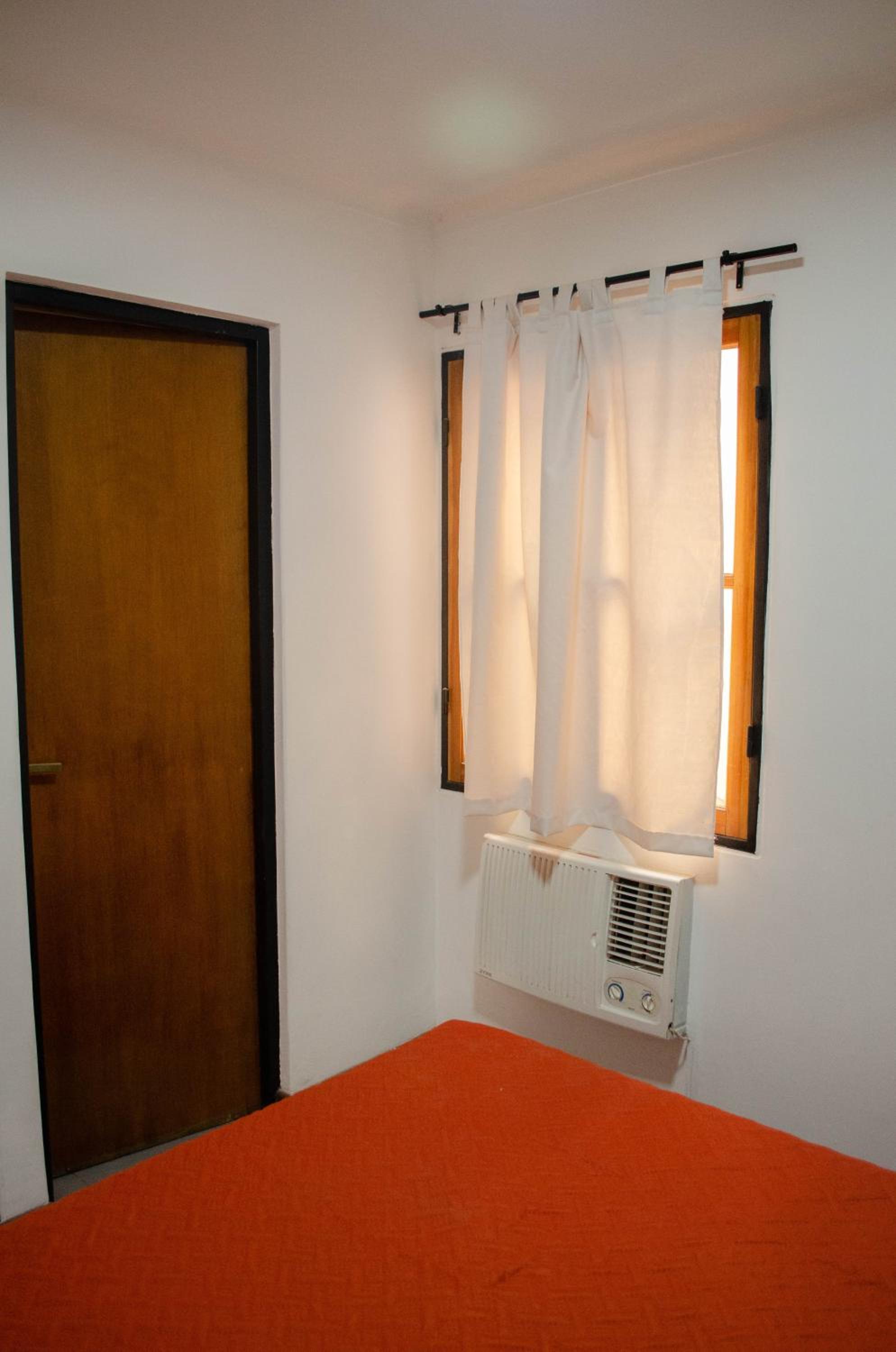 Departamento amoblado en pleno centro de Mendoza.