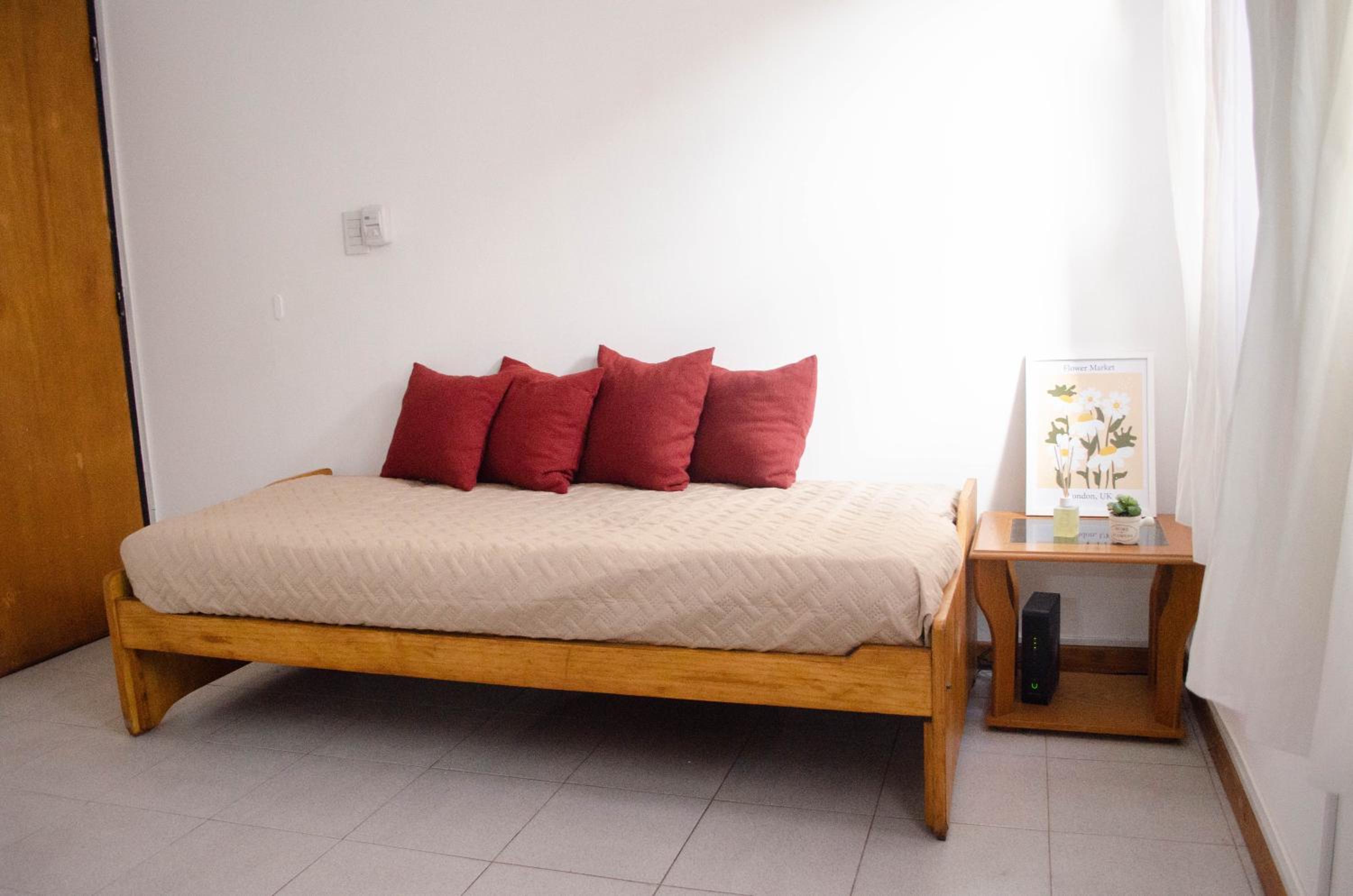 Departamento amoblado en pleno centro de Mendoza.