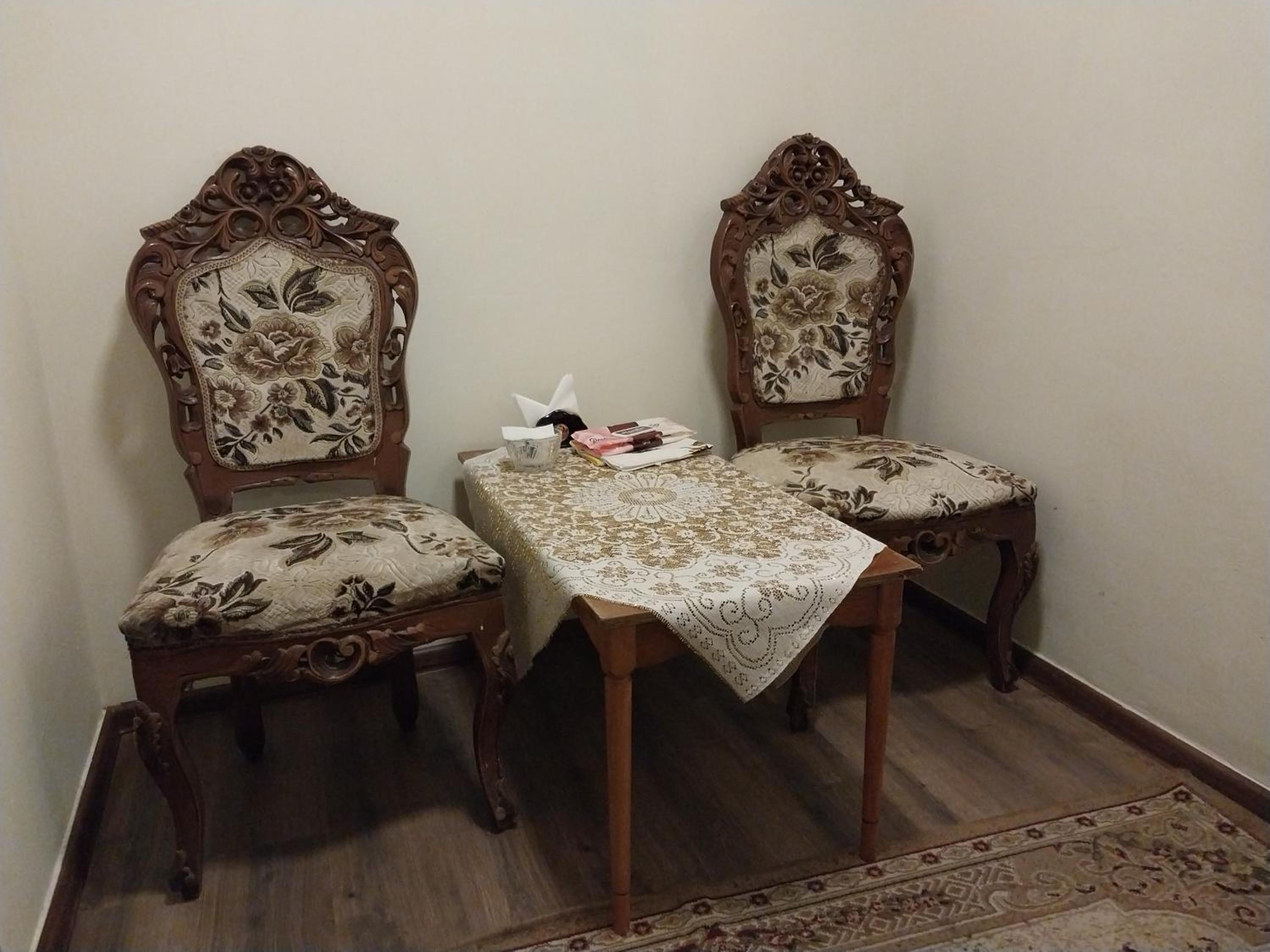 KING Hostel Center