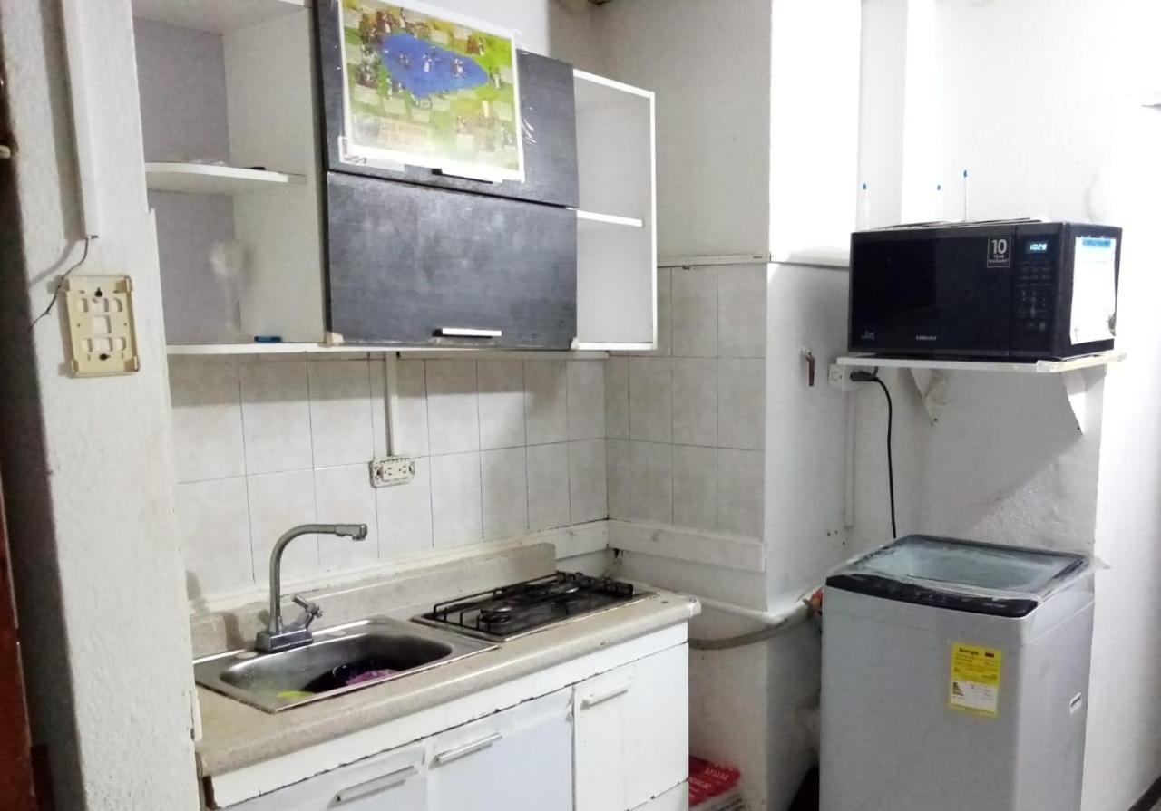 Habitación Privada, En Apartamento compartido solo con la propietaria.