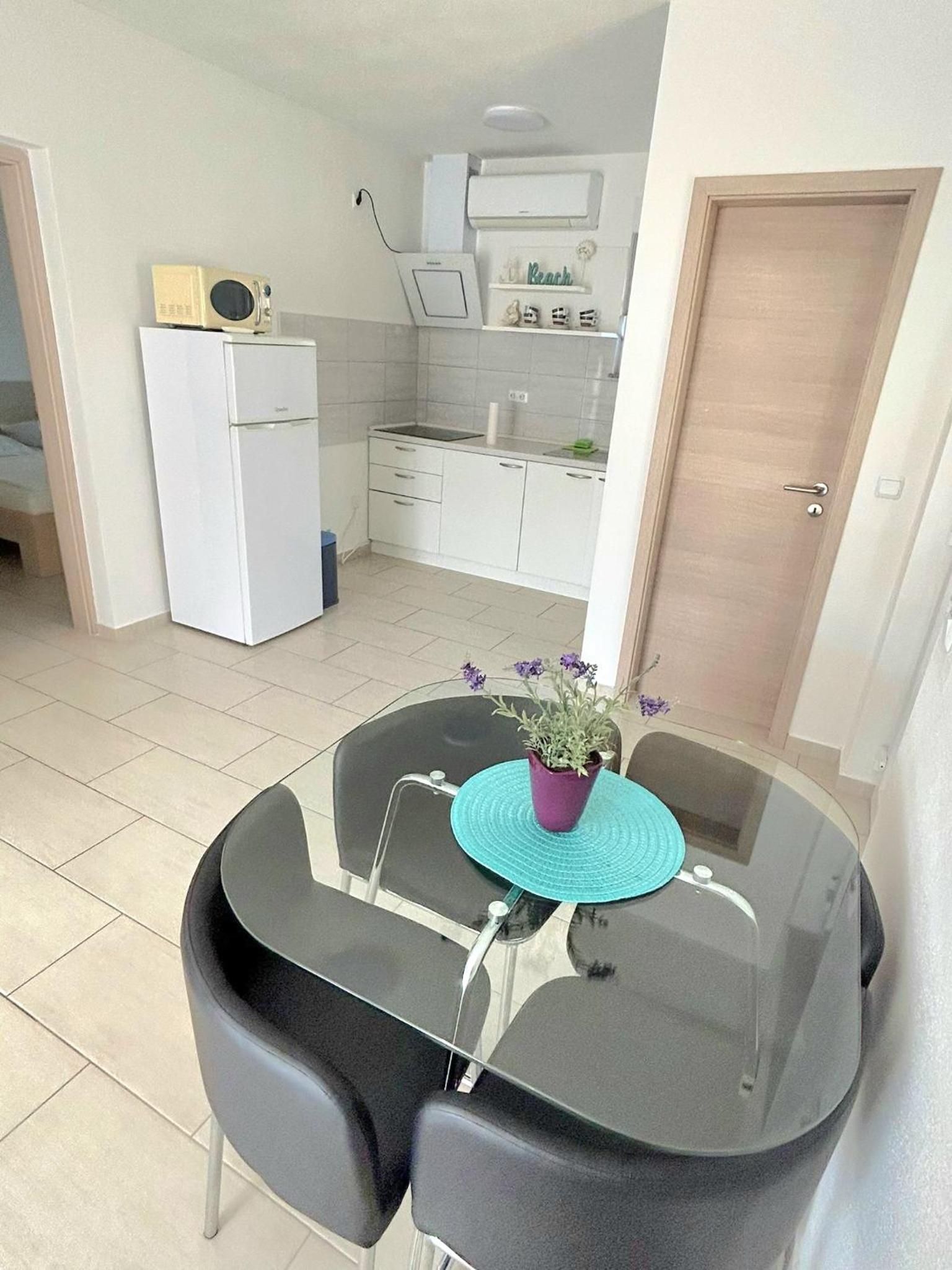 Apartments Adria