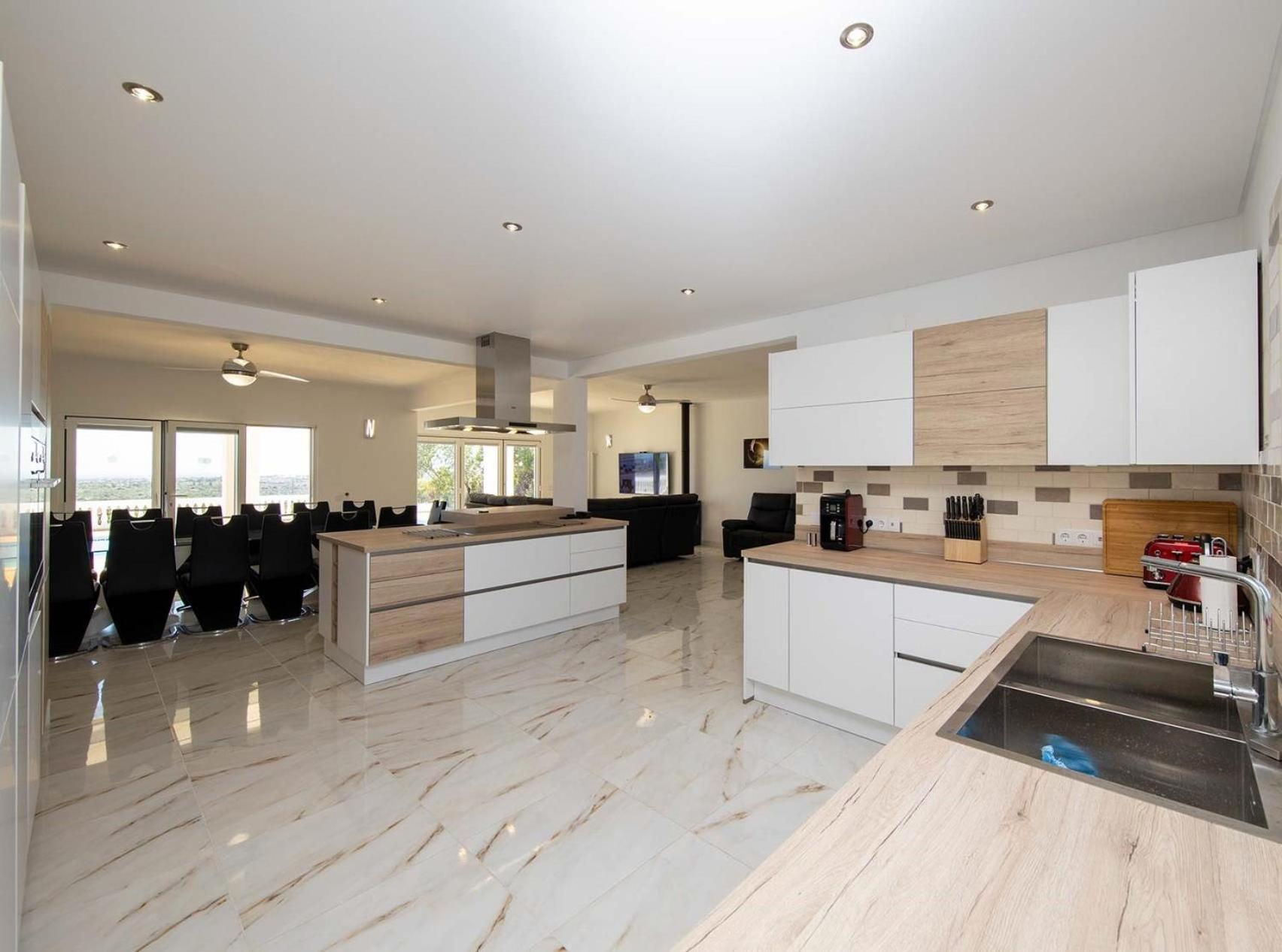 Villa Casa Colina - Algarve - 7 Bedrooms, Private location view 2