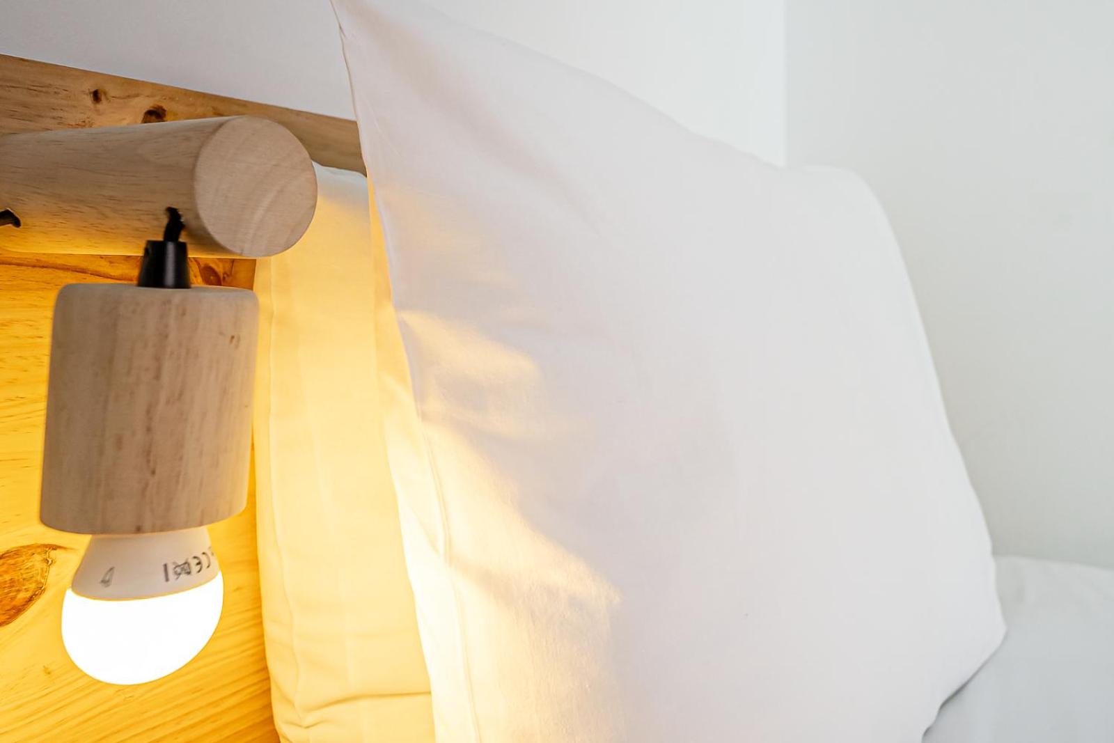 April Square Guesthouse by Lisbon with Sintra - shared bathrooms - Image 2