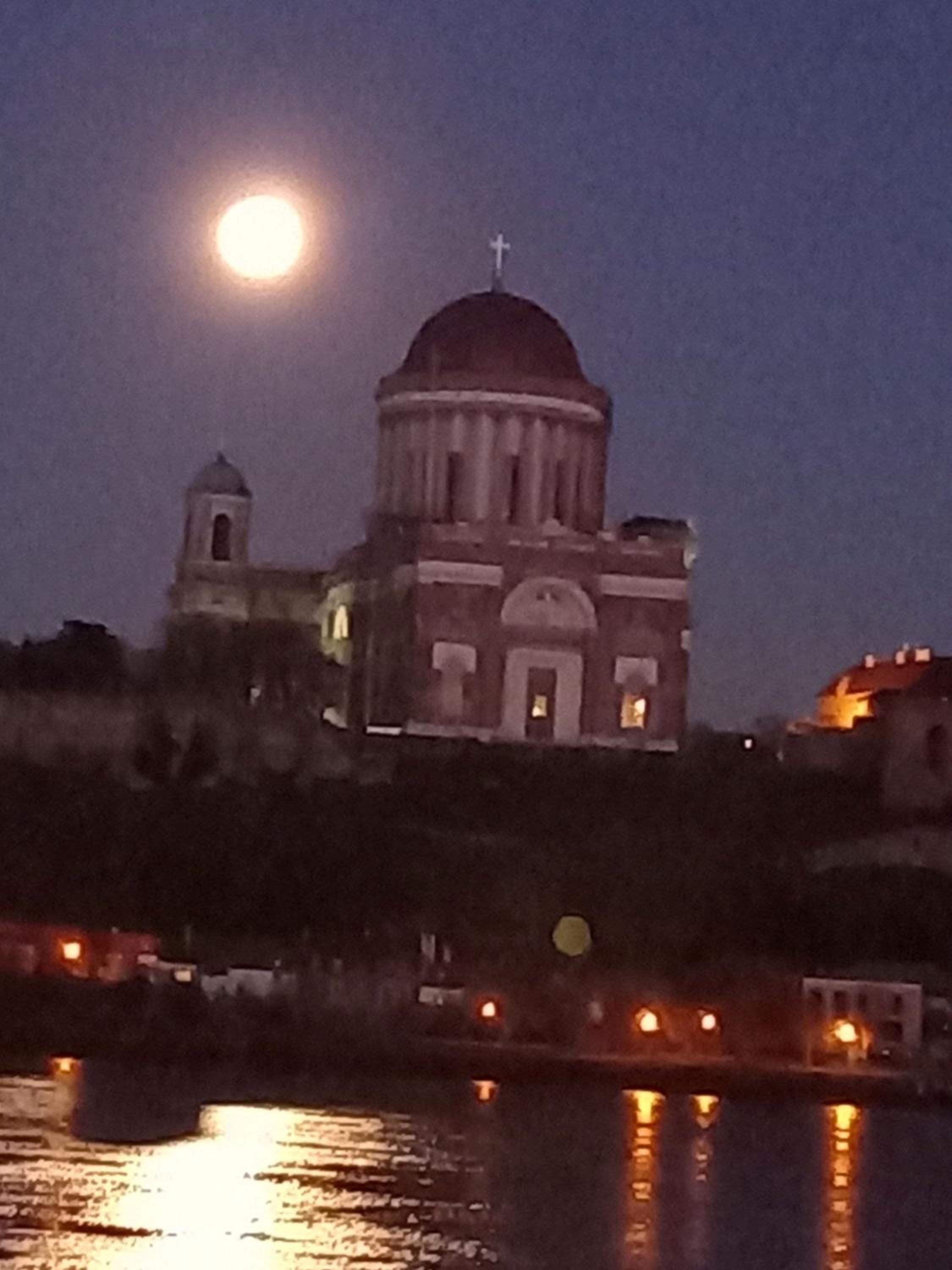 Photo 33