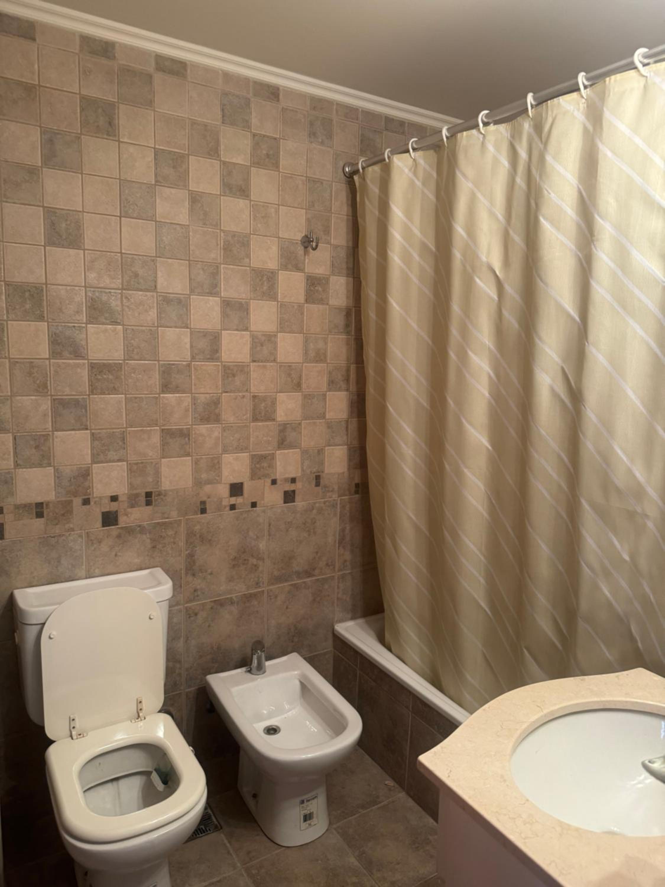 Hermoso departamento piso entero