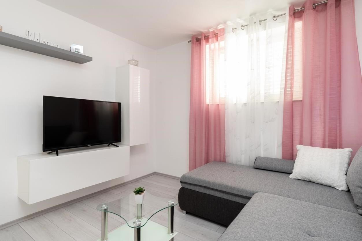 Apartment Doris