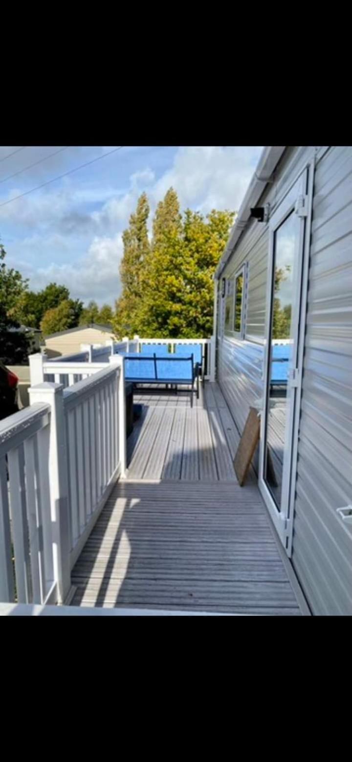 Laguna- Rockley Park Poole