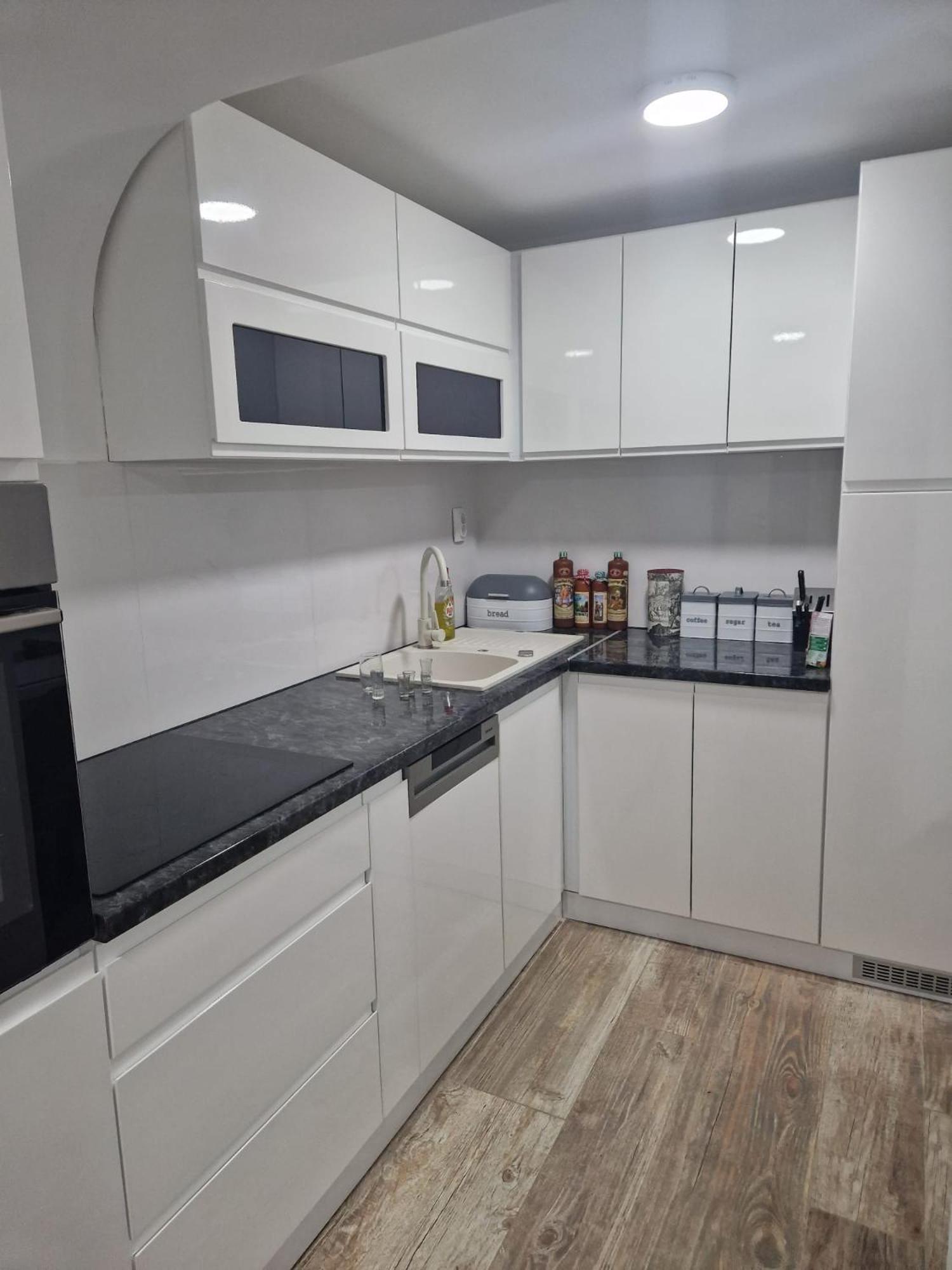 small apartment for two view 3