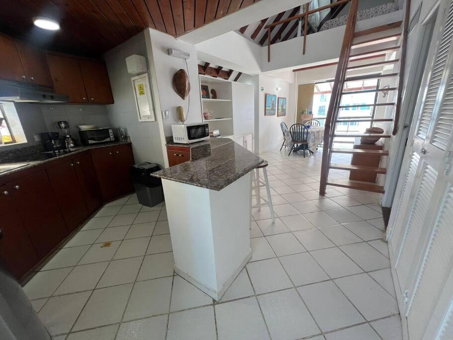 Apartamentos Bay Point By Caribe Relax
