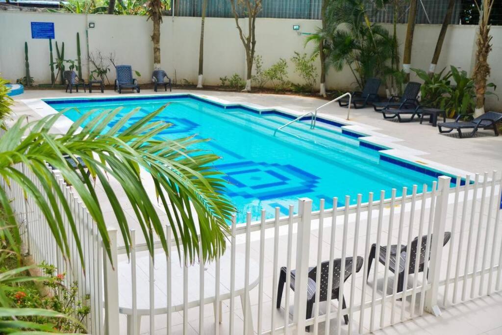 Apartamentos Bay Point By Caribe Relax