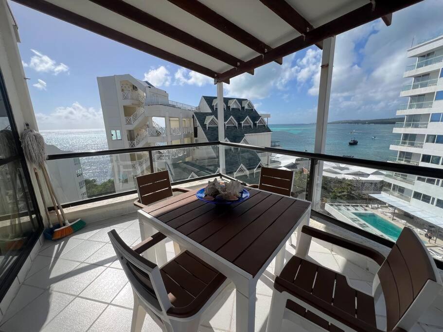Apartamentos Bay Point By Caribe Relax
