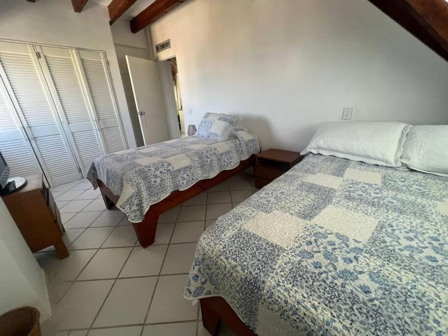 Apartamentos Bay Point By Caribe Relax